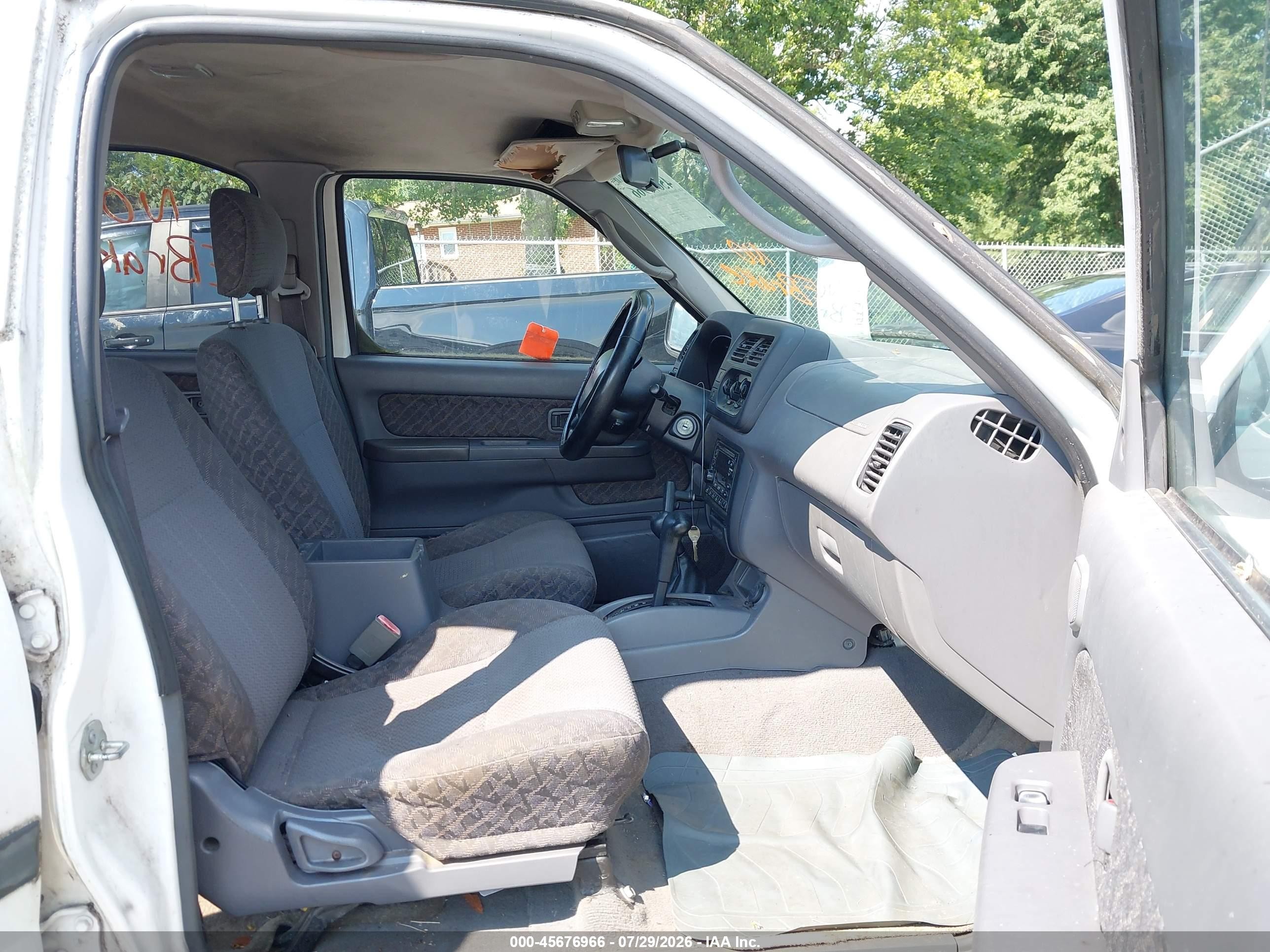 2001 Nissan Xterra Xe White vin: 5N1ED28Y51C532940