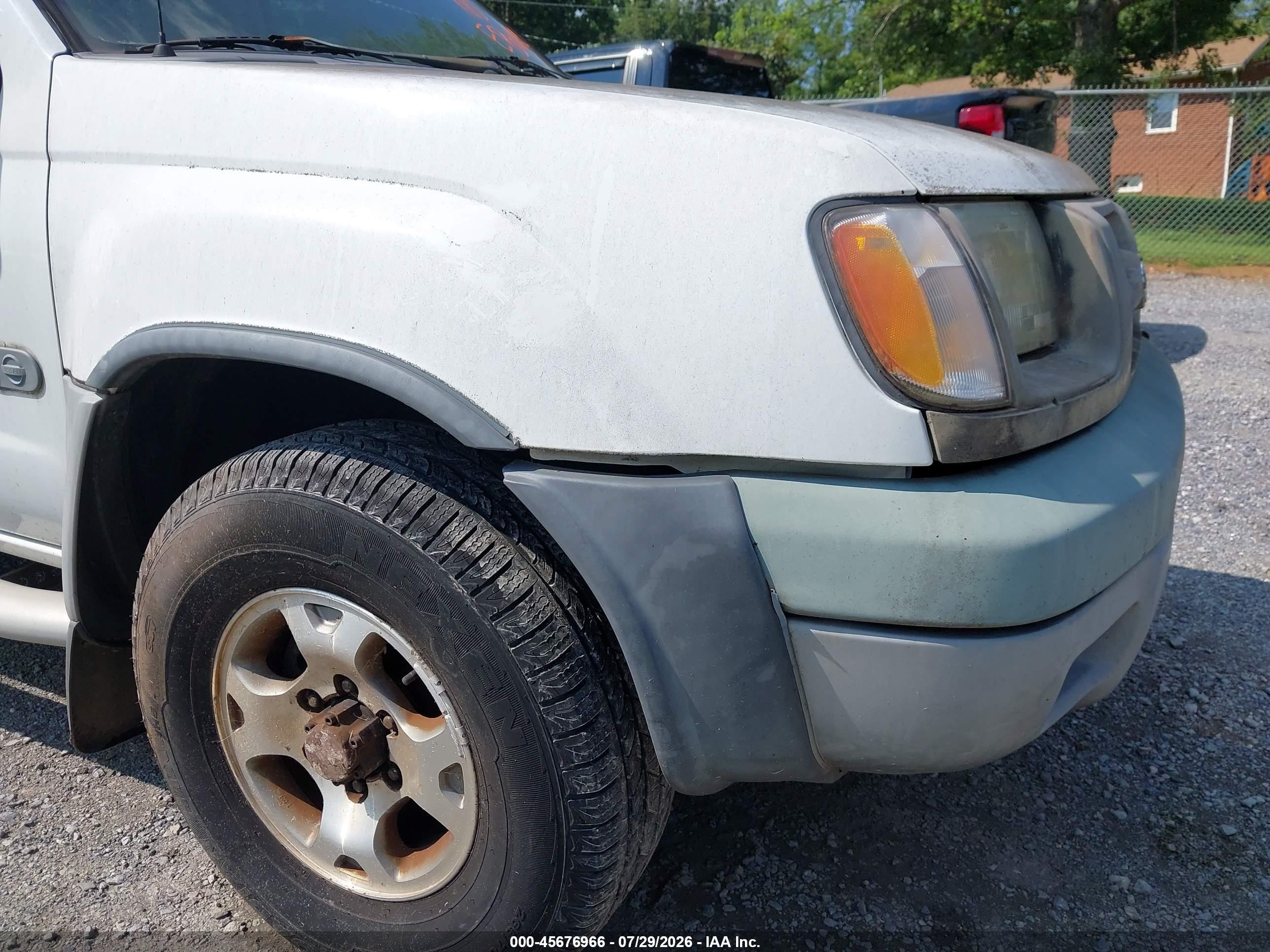 2001 Nissan Xterra Xe White vin: 5N1ED28Y51C532940