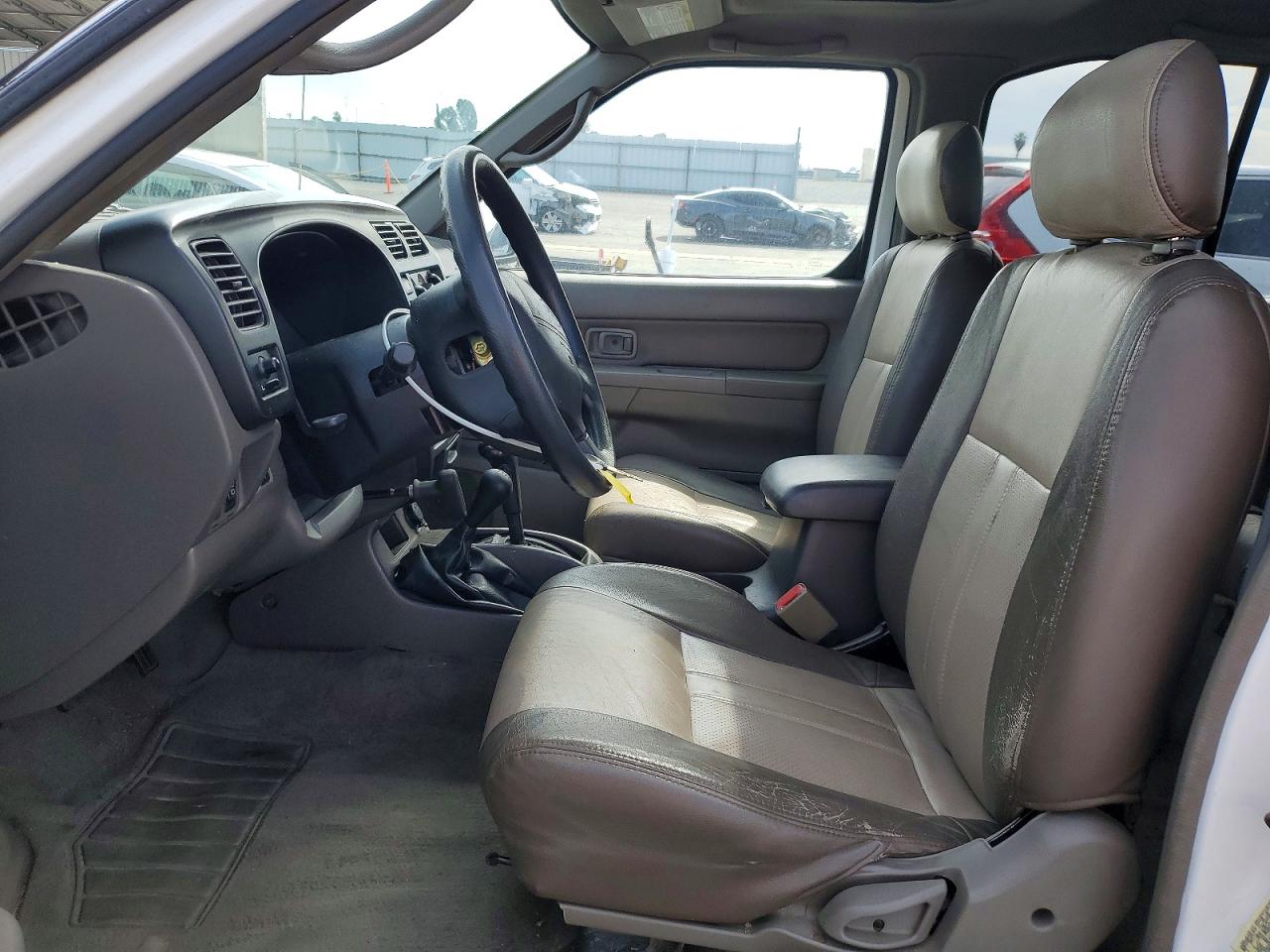 2000 Nissan Xterra Xe-v6 Белый vin: 5N1ED28Y5YC509684