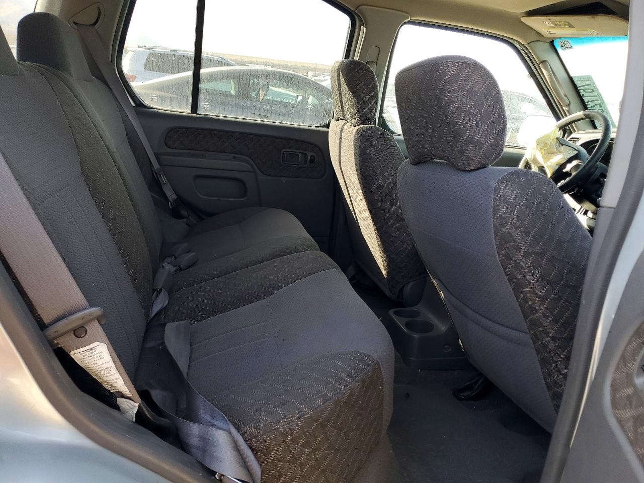 2000 Nissan Xterra Xe-v6 Серебряный vin: 5N1ED28Y5YC601989