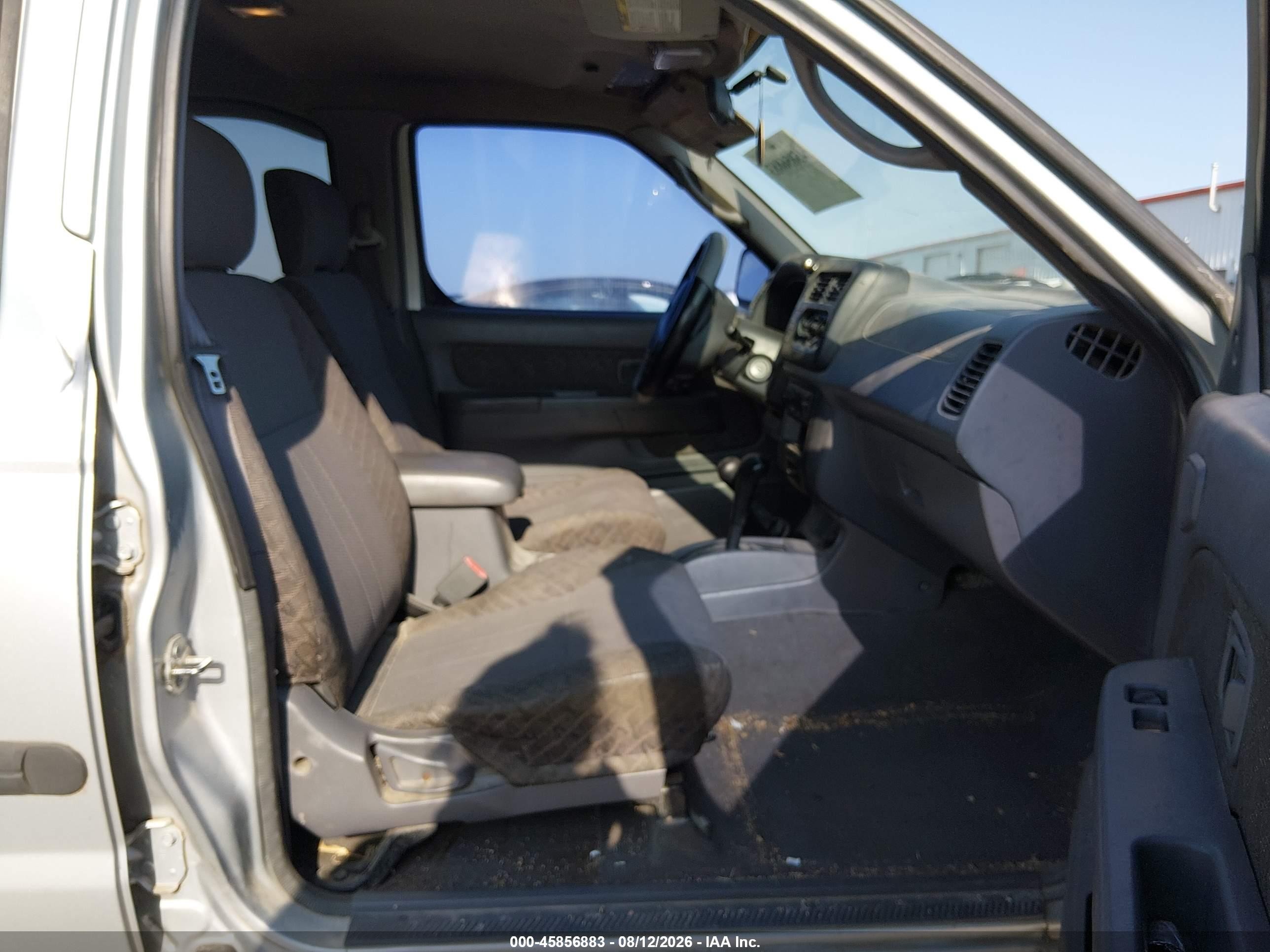 2001 Nissan Xterra Xe Gray vin: 5N1ED28Y71C585171