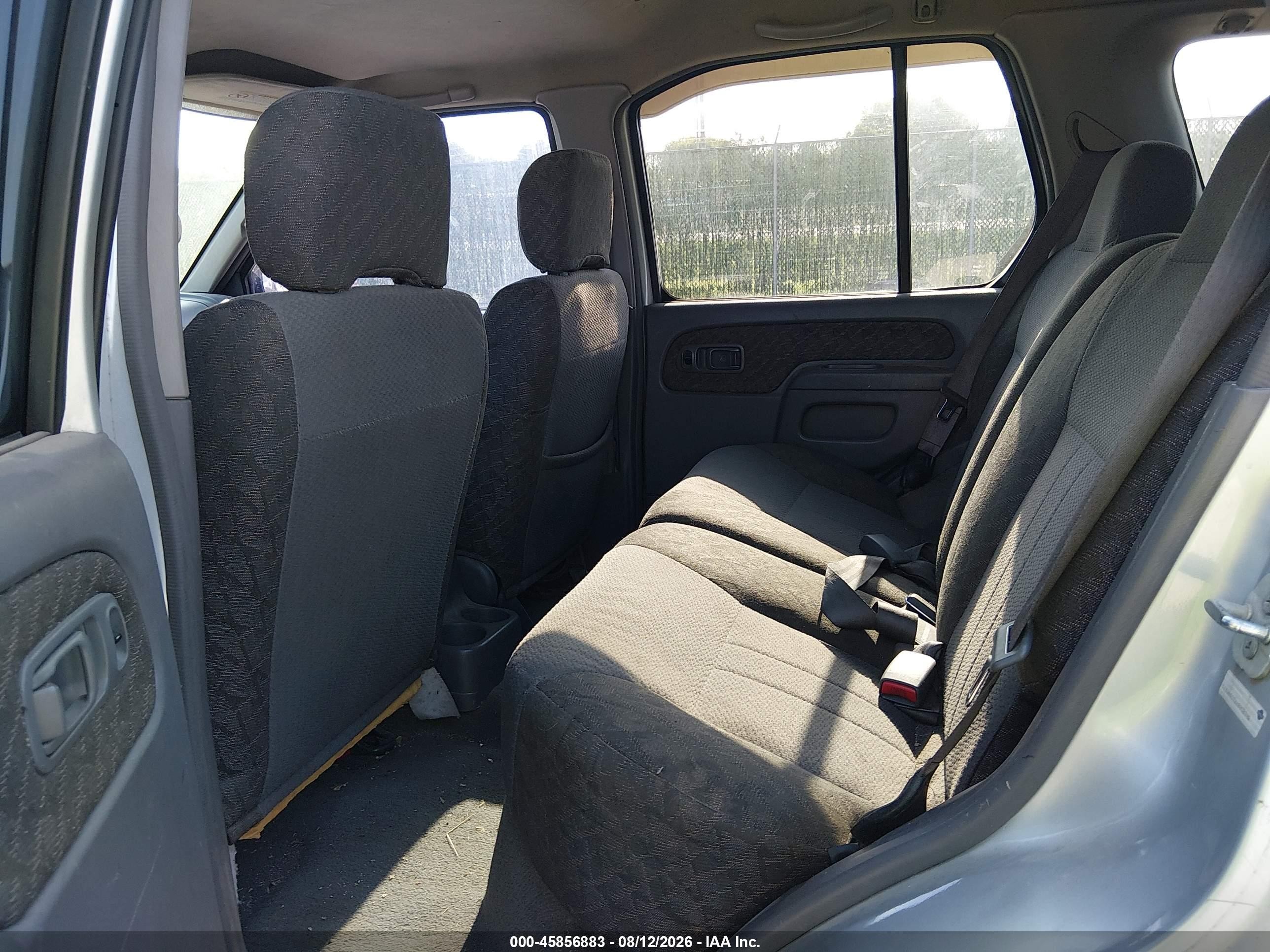 2001 Nissan Xterra Xe Gray vin: 5N1ED28Y71C585171