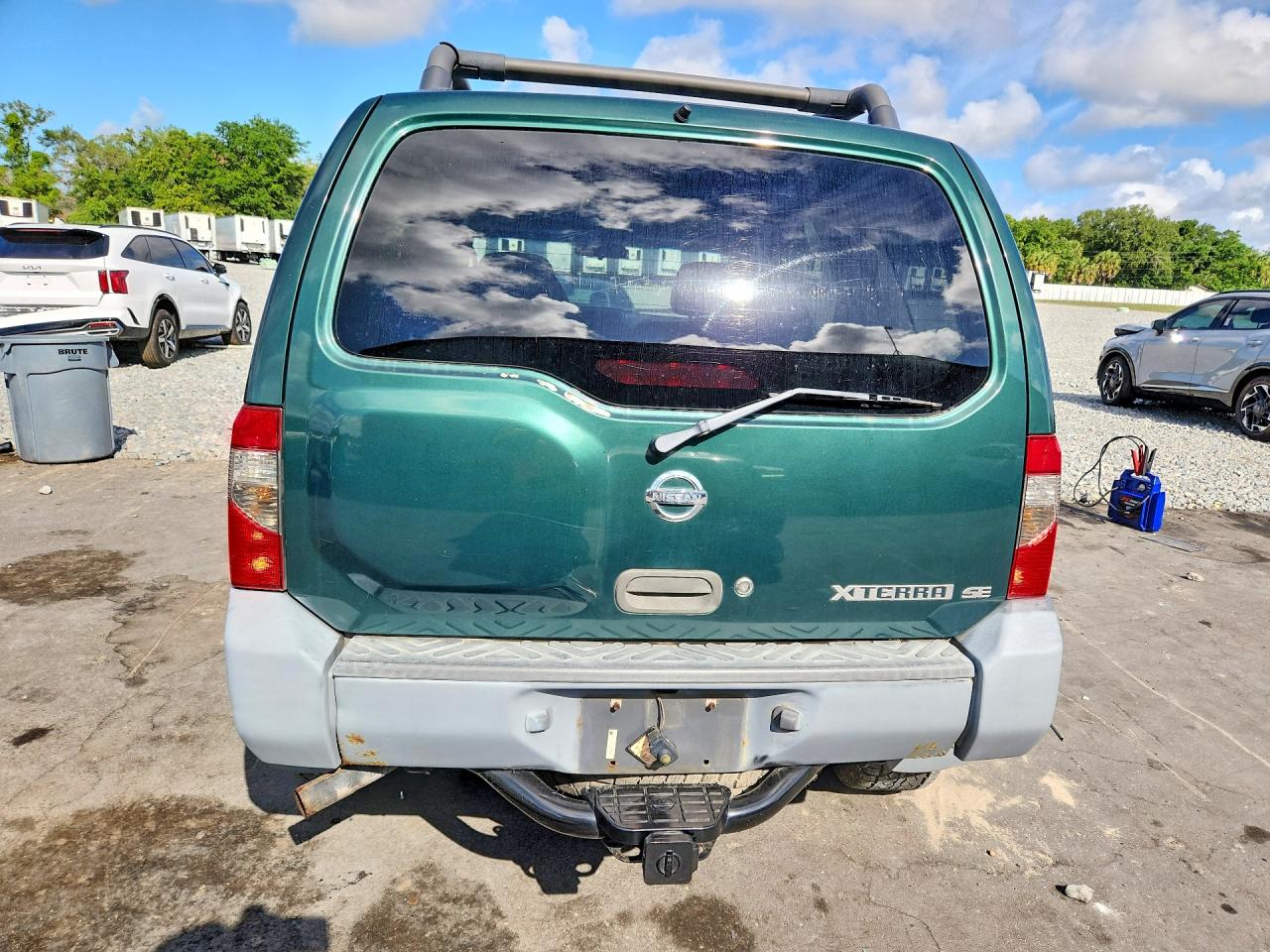 2002 Nissan Xterra Xe-v6 Зеленый vin: 5N1ED28Y72C578285