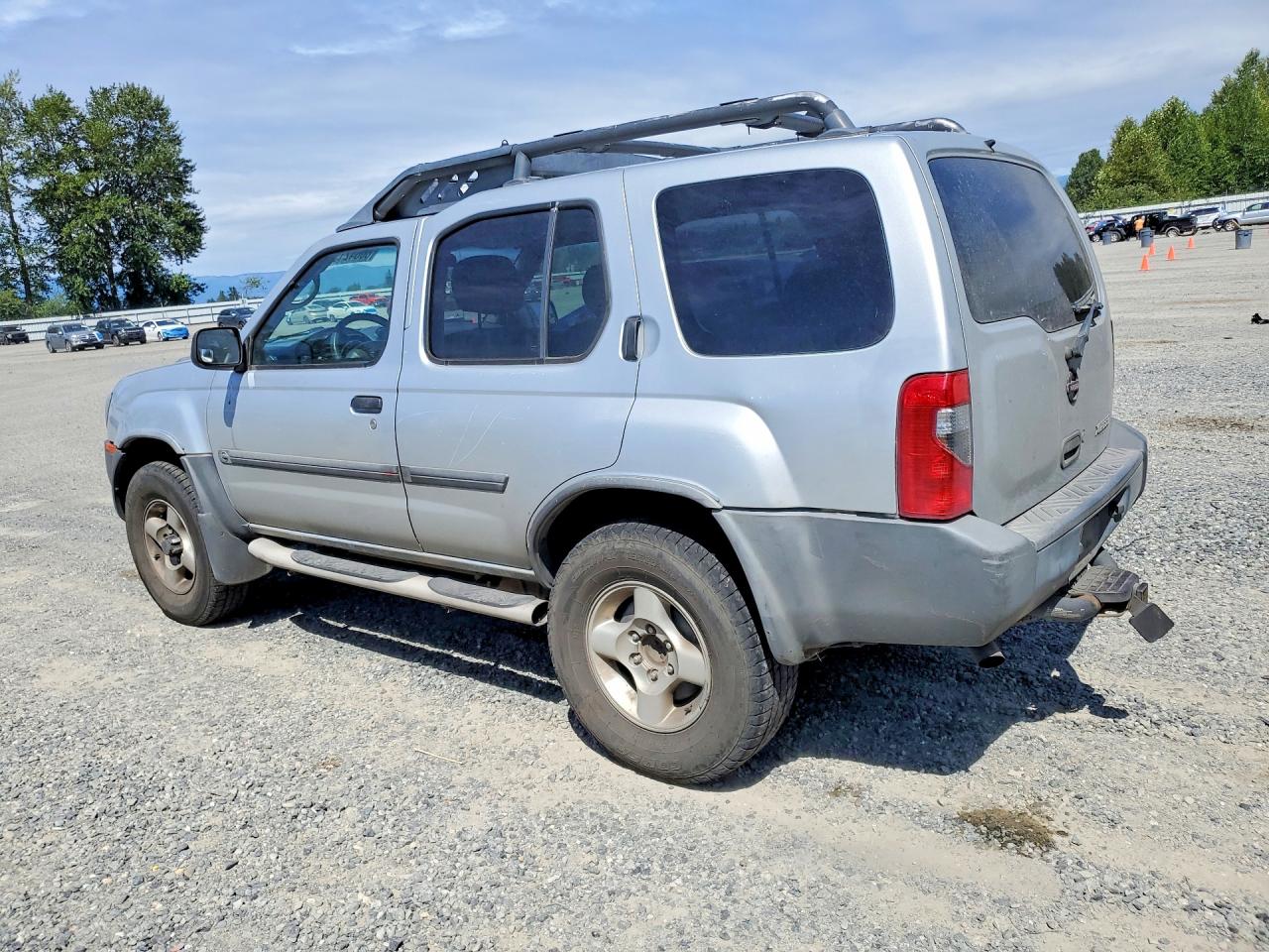2004 Nissan Xterra Xe Silver vin: 5N1ED28Y74C653280
