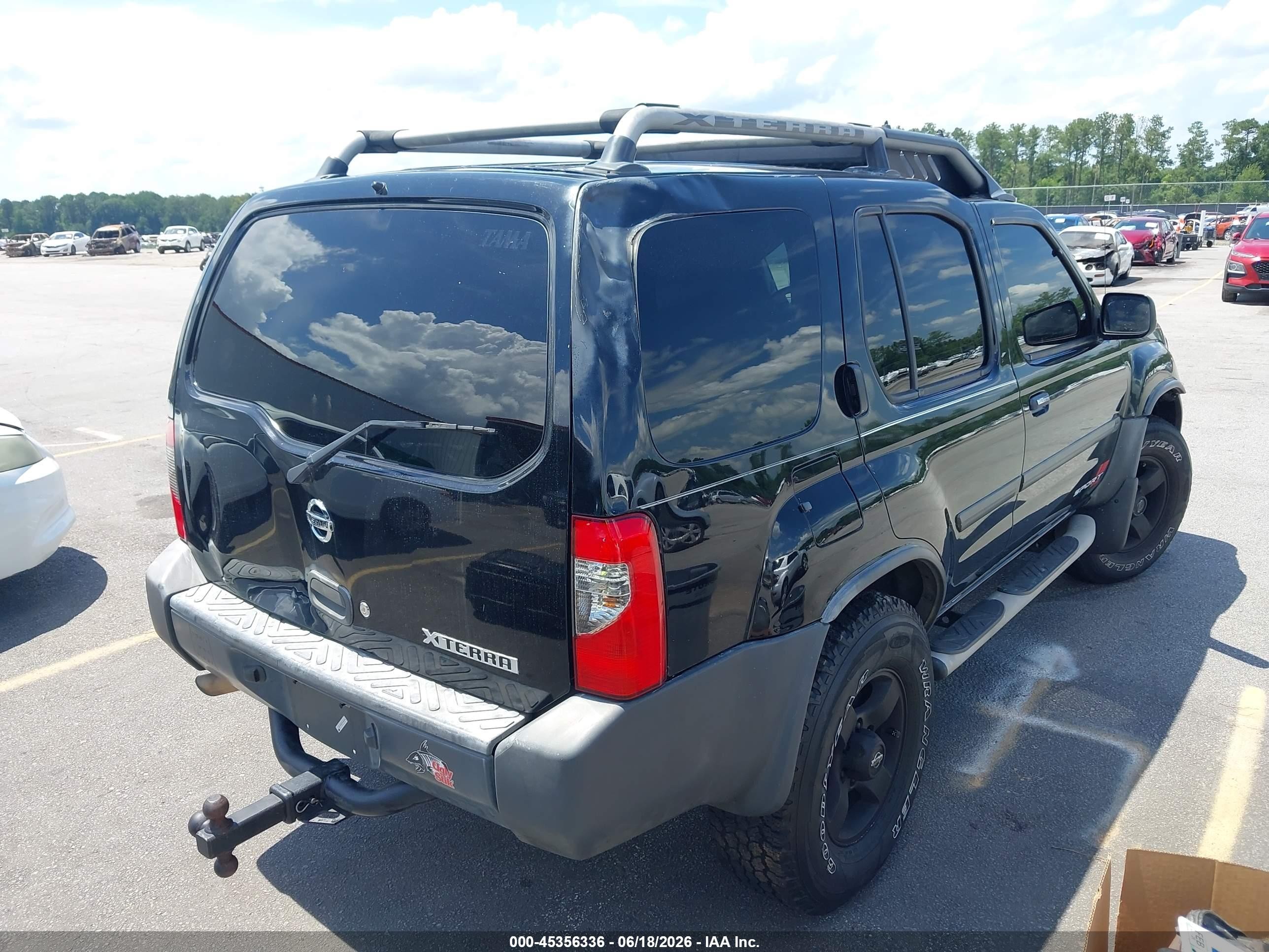 2004 Nissan Xterra Xe Black vin: 5N1ED28Y74C662402