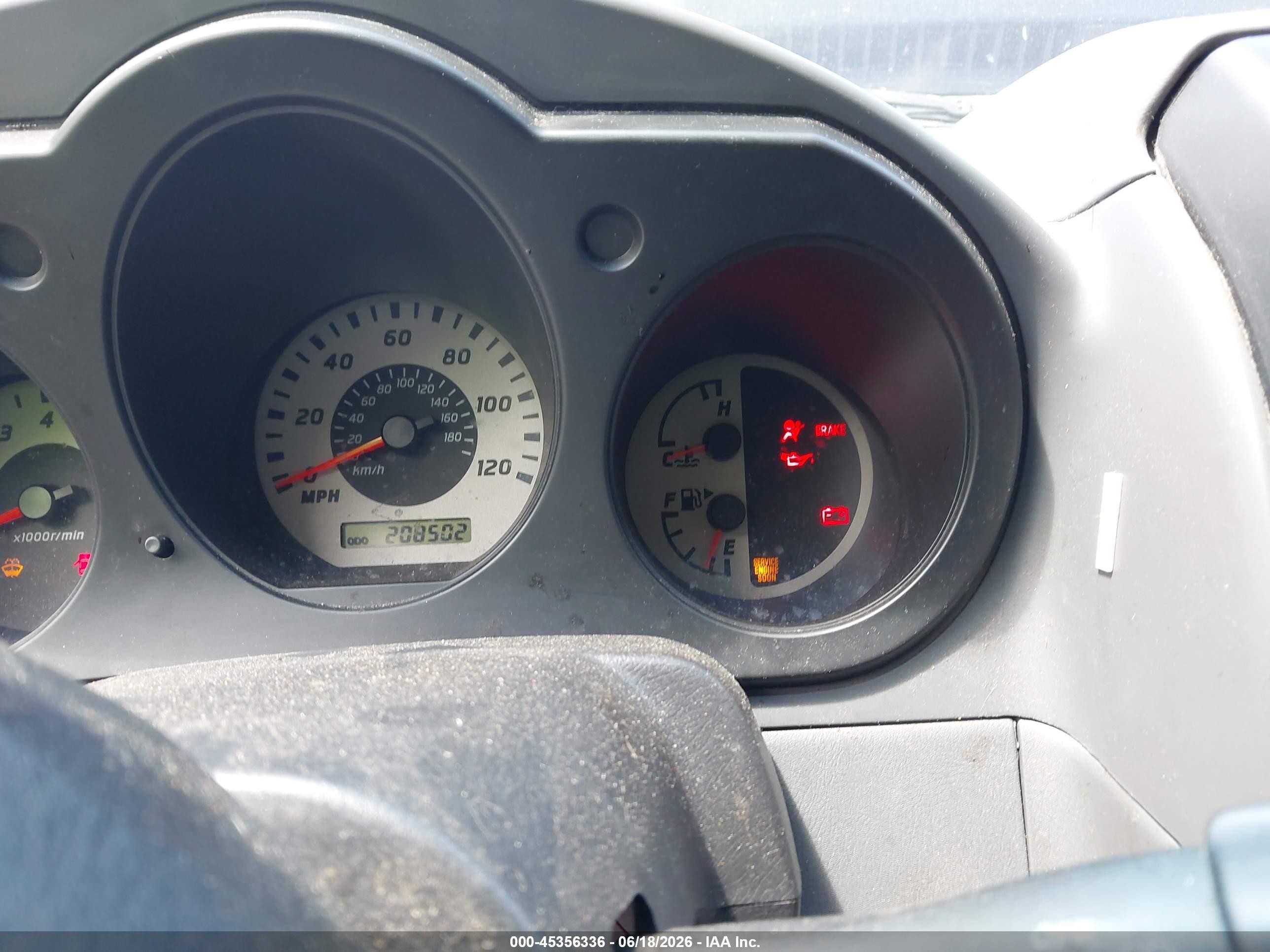 2004 Nissan Xterra Xe Black vin: 5N1ED28Y74C662402