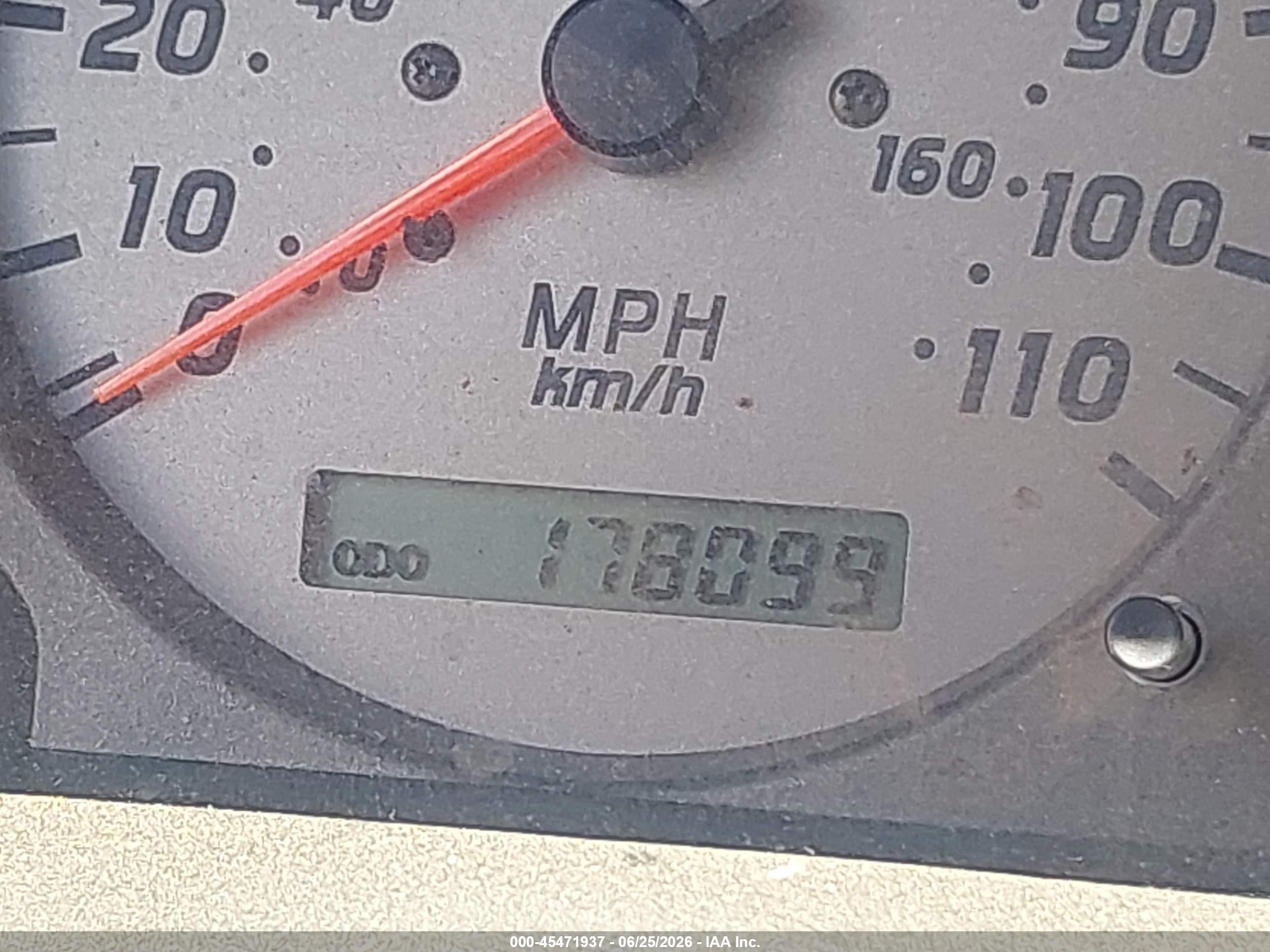 2001 Nissan Xterra Se Gray vin: 5N1ED28Y81C523133