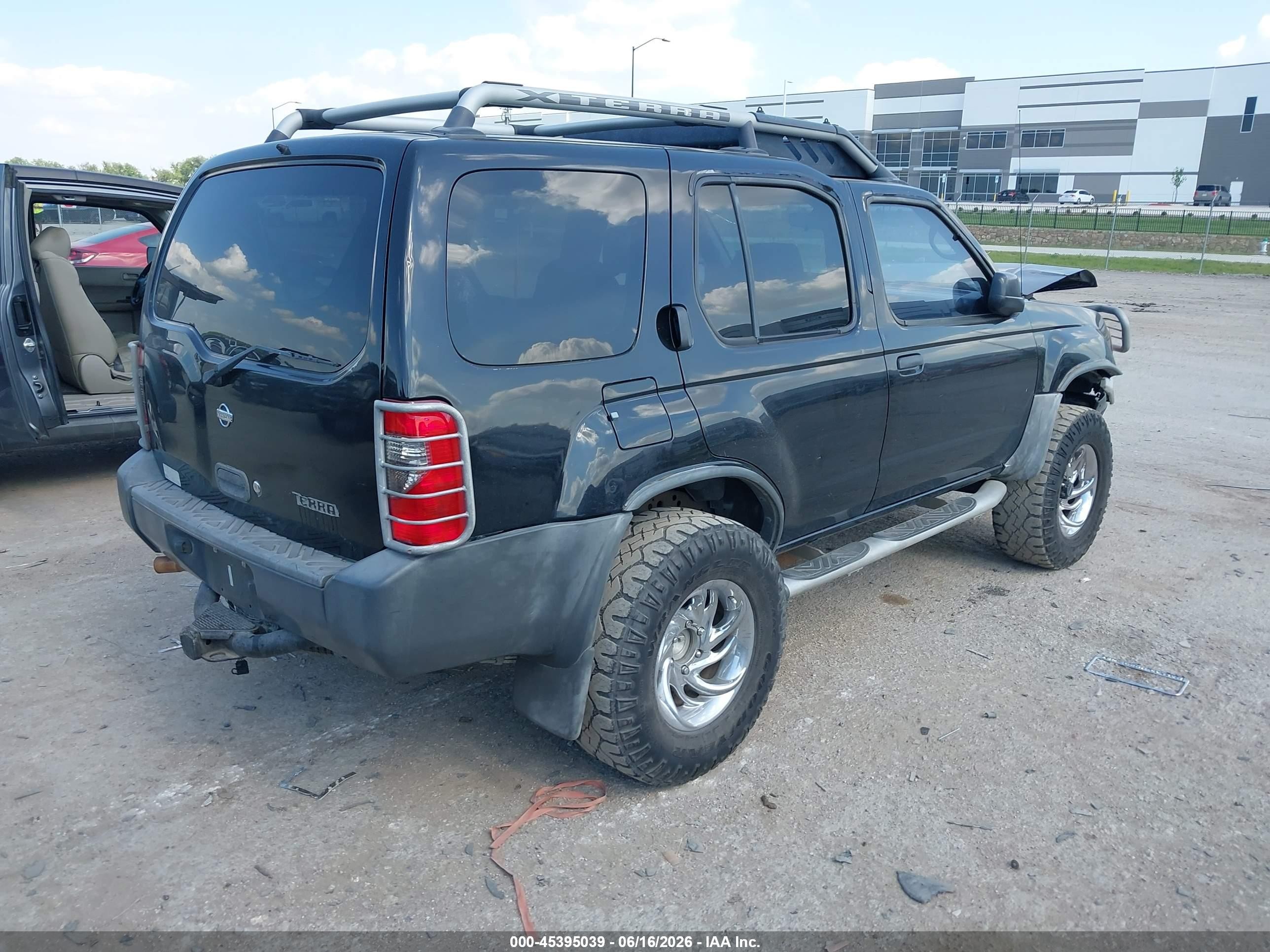 2001 Nissan Xterra Xe Black vin: 5N1ED28Y81C582196