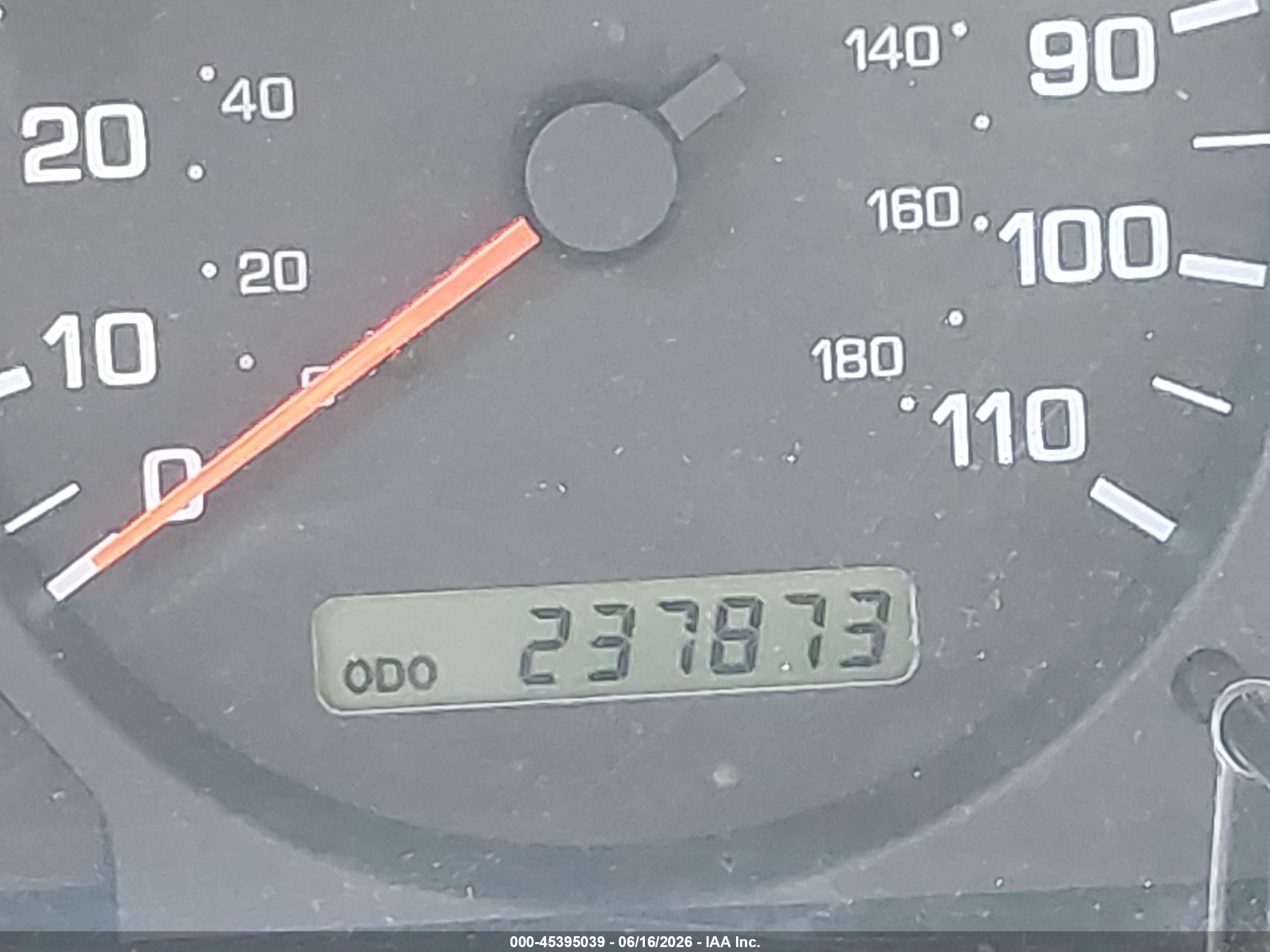 2001 Nissan Xterra Xe Black vin: 5N1ED28Y81C582196