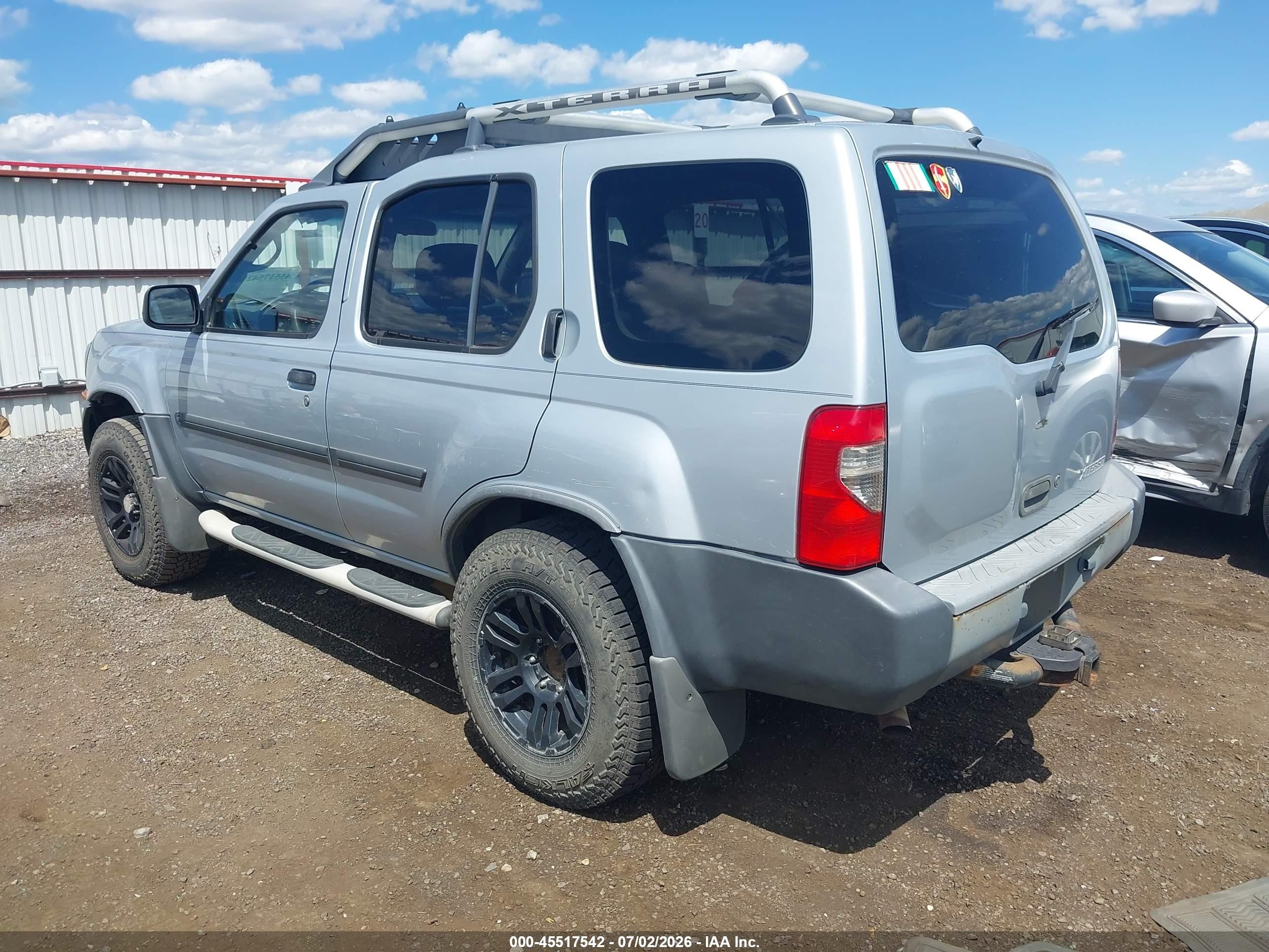 2003 Nissan Xterra Xe Silver vin: 5N1ED28Y83C661158