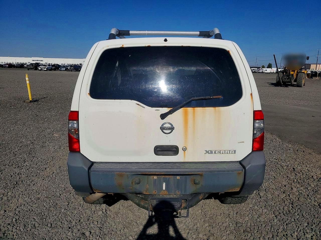 2004 Nissan Xterra Xe White vin: 5N1ED28Y84C626170