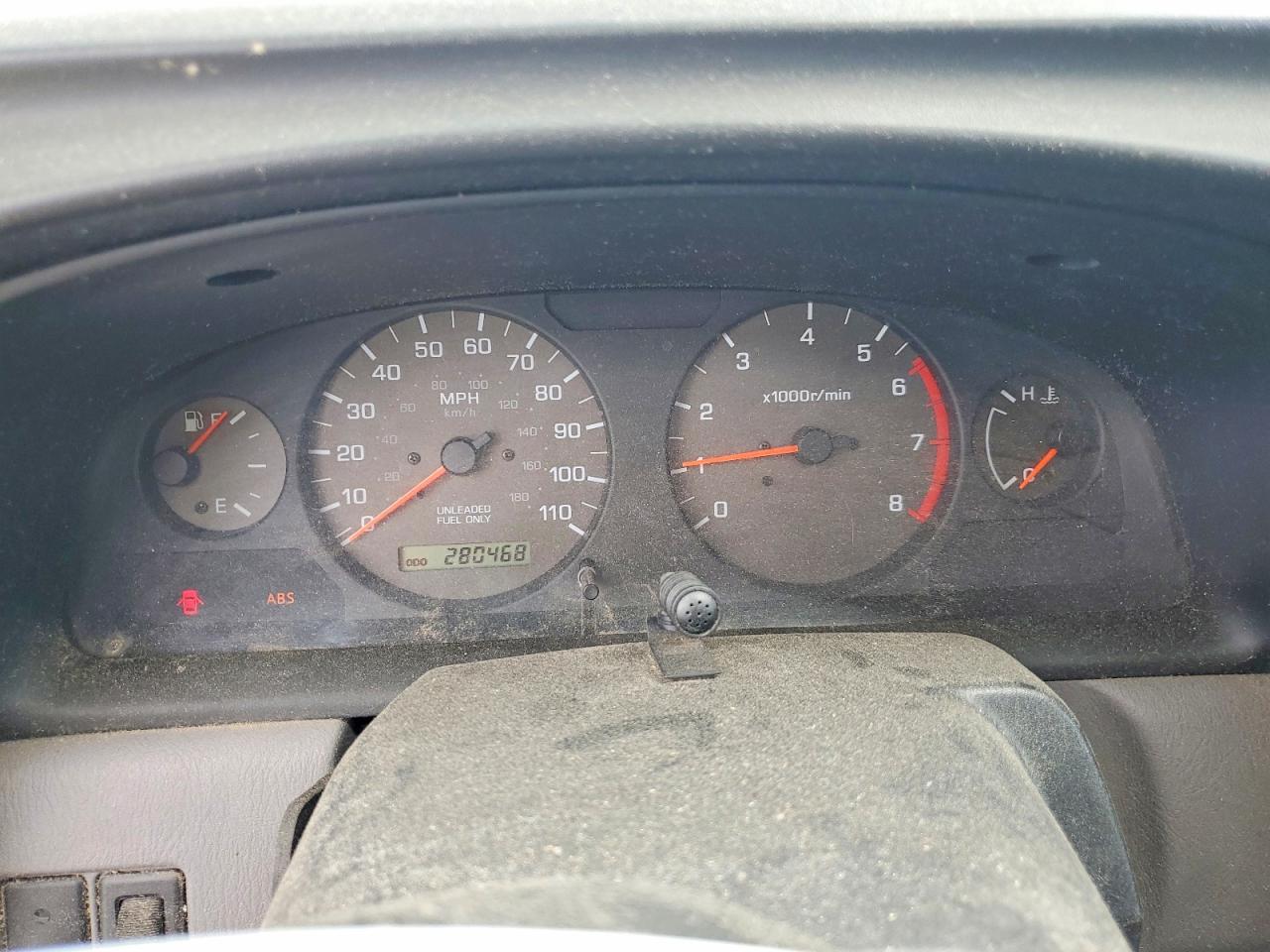 2000 Nissan Xterra Xe-v6 Зеленый vin: 5N1ED28Y8YC562430