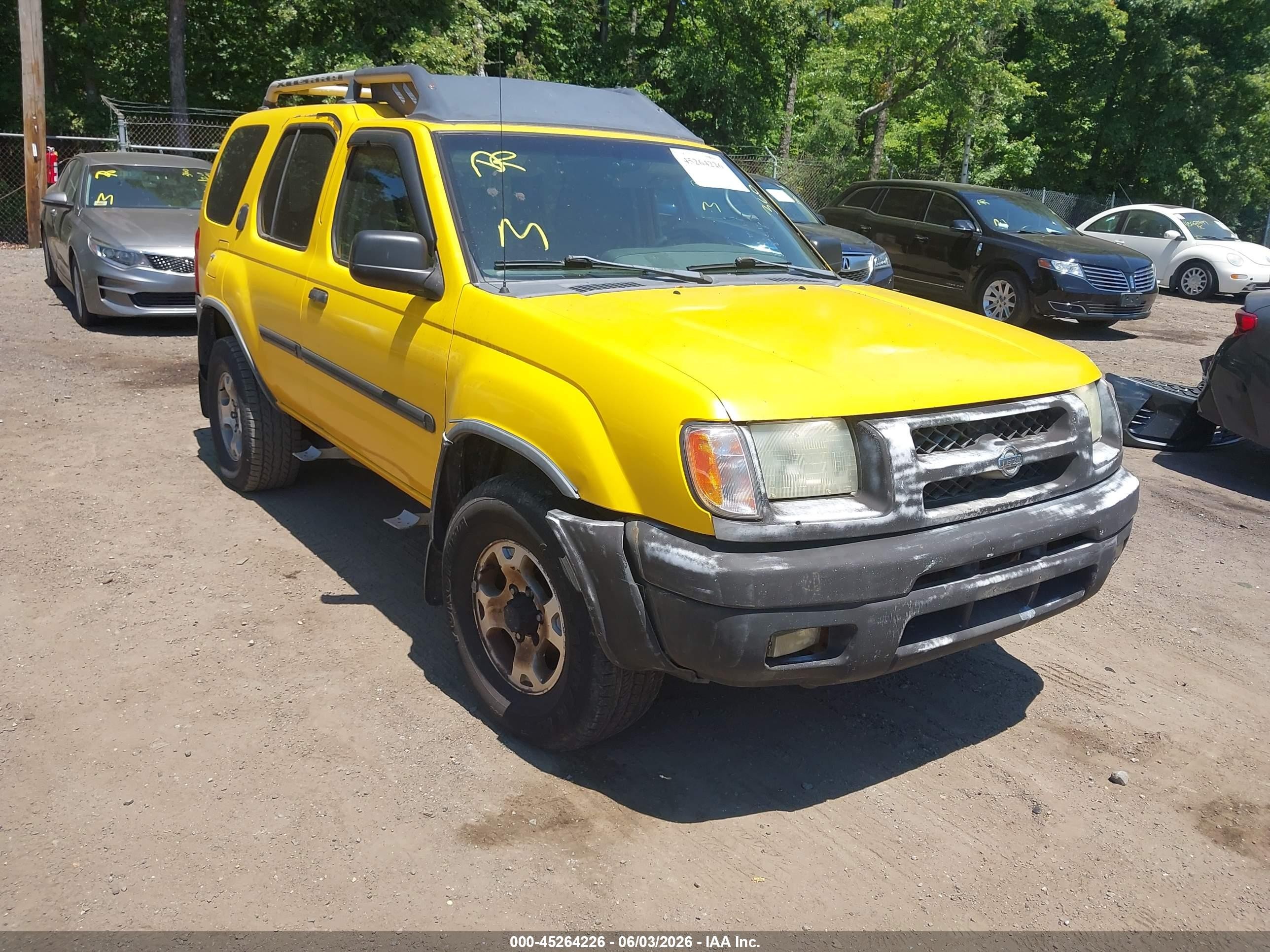 2001 Nissan Xterra Xe Yellow vin: 5N1ED28Y91C573197