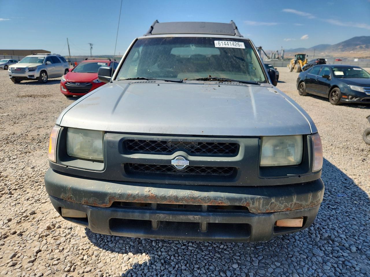 2001 Nissan Xterra Xe-v6 Silver vin: 5N1ED28Y91C579288