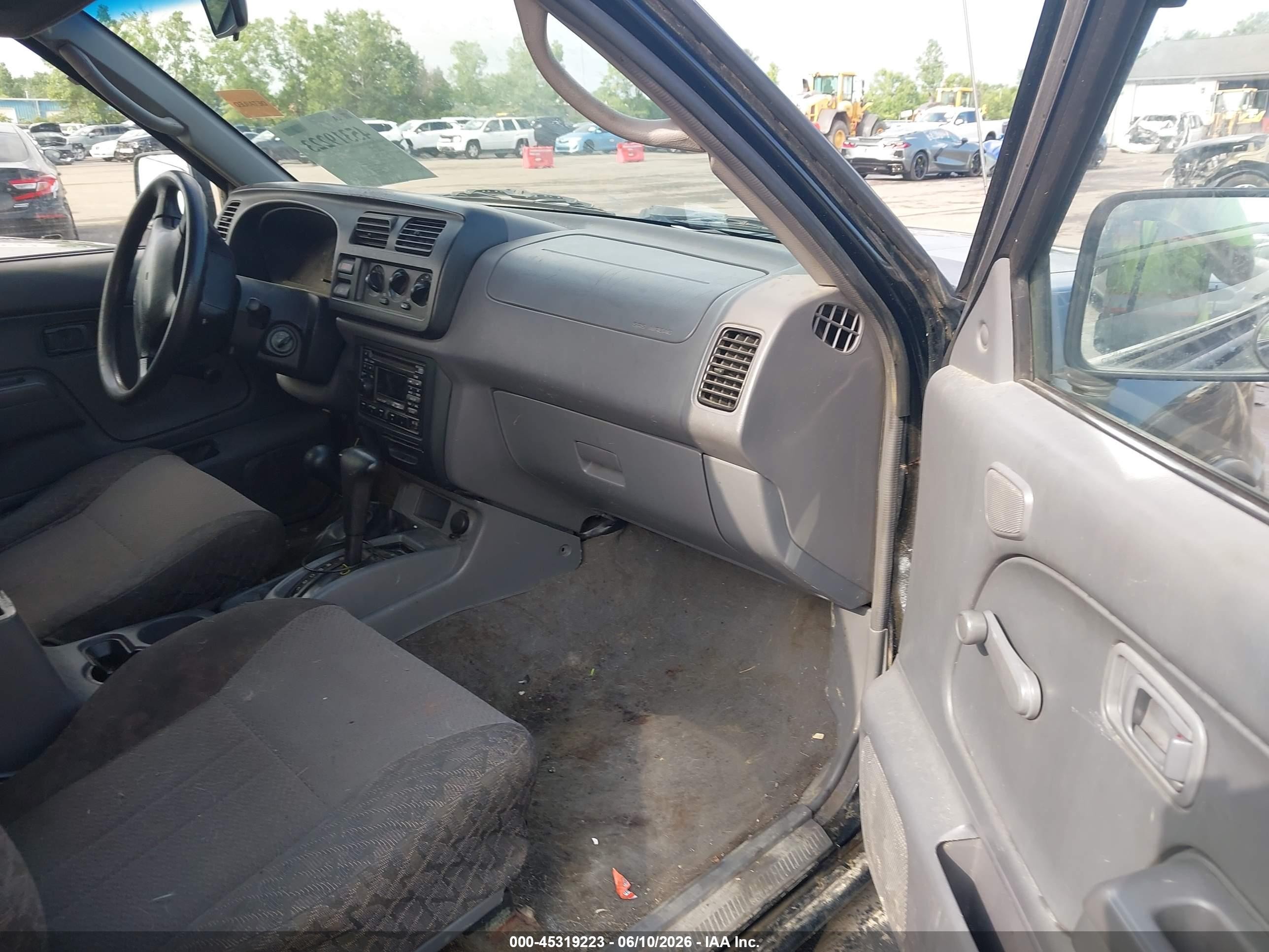 2000 Nissan Xterra Se/xe Black vin: 5N1ED28Y9YC500695