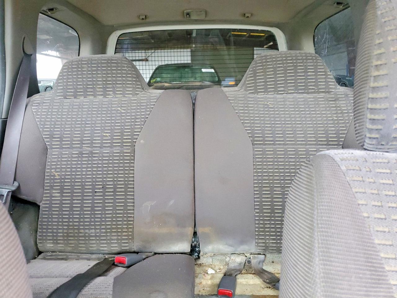 2000 Nissan Xterra White vin: 5N1ED28Y9YC534619