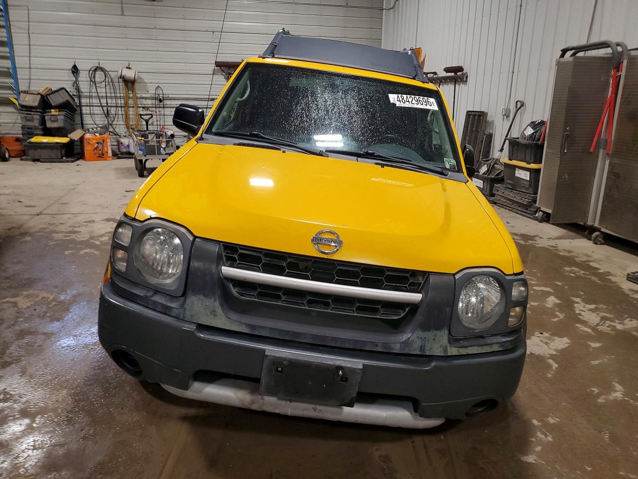2002 Nissan Xterra Xe-v6 Yellow vin: 5N1ED28YX2C519893