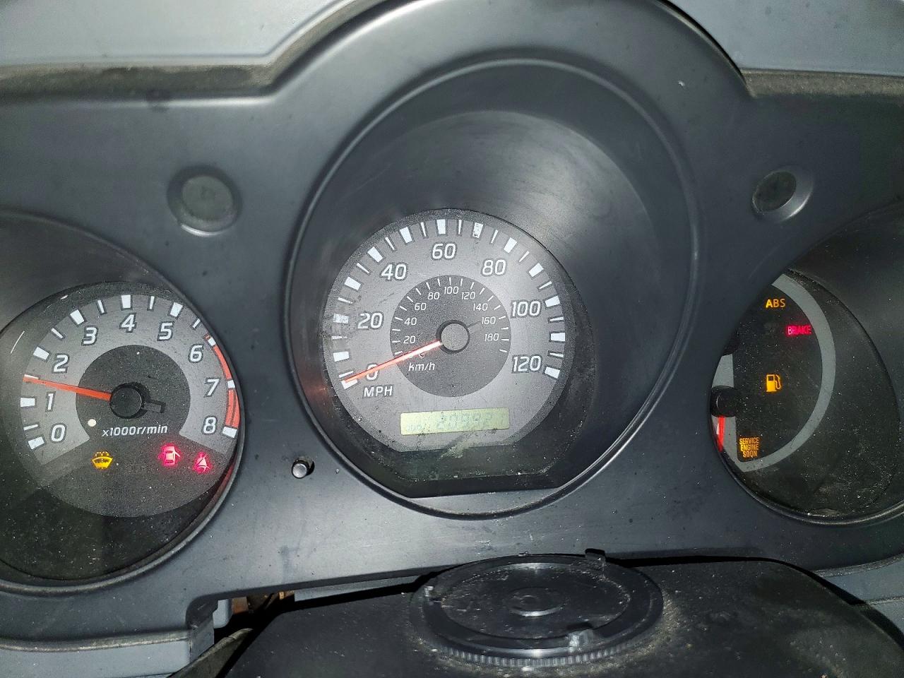 2002 Nissan Xterra Xe-v6 Yellow vin: 5N1ED28YX2C519893