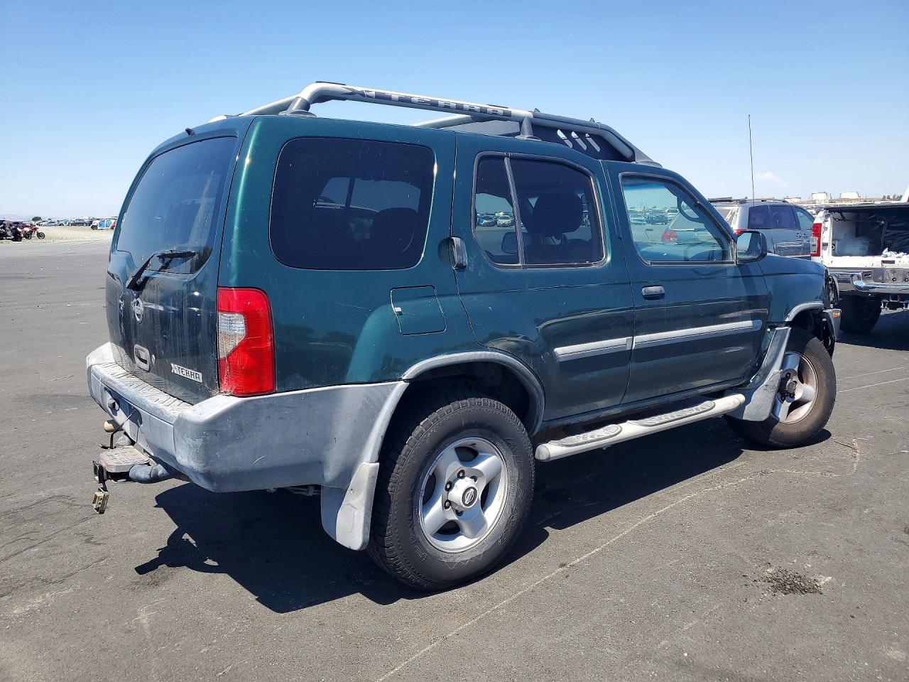 2002 Nissan Xterra Xe-v6 Green vin: 5N1ED28YX2C558810