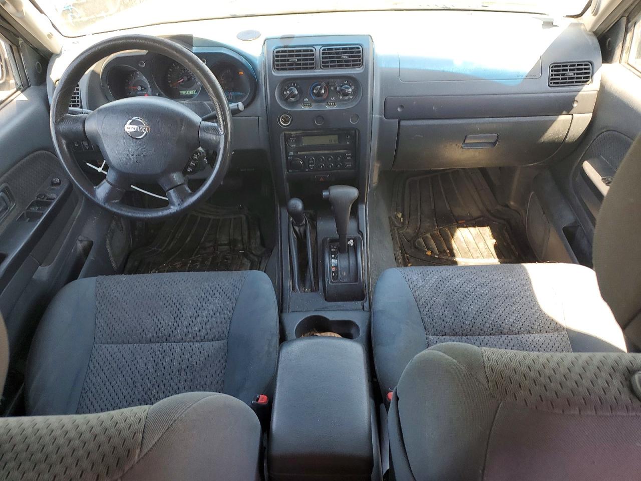 2002 Nissan Xterra Xe-v6 Green vin: 5N1ED28YX2C558810