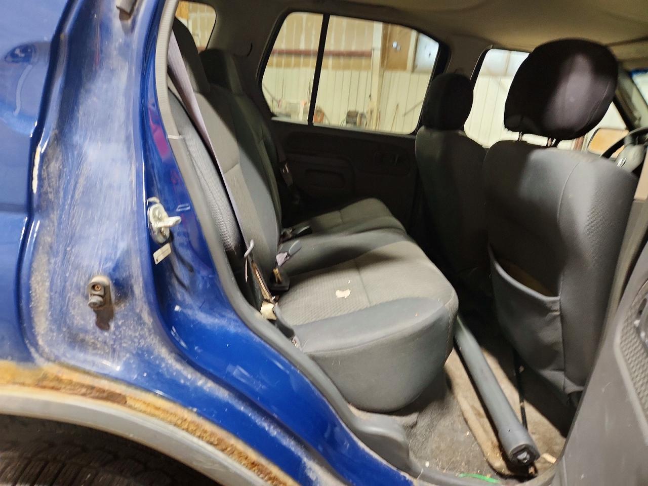 2002 Nissan Xterra Xe-v6 Blue vin: 5N1ED28YX2C595209