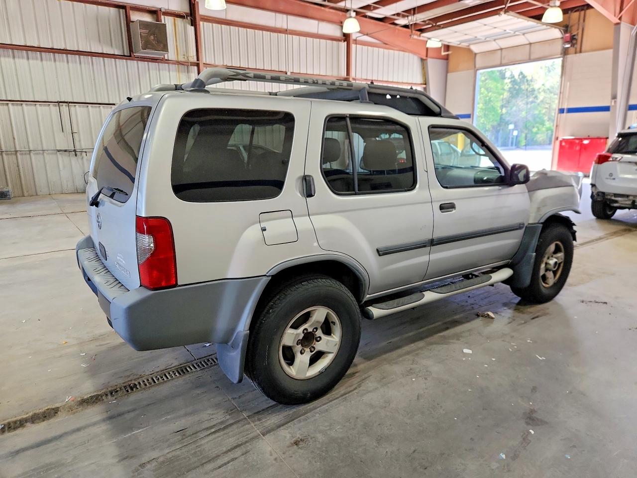 2004 Nissan Xterra Xe Серебряный vin: 5N1ED28YX4C653256