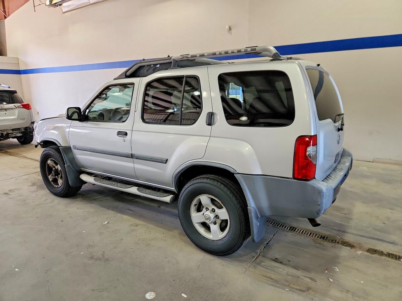 2004 Nissan Xterra Xe Серебряный vin: 5N1ED28YX4C653256