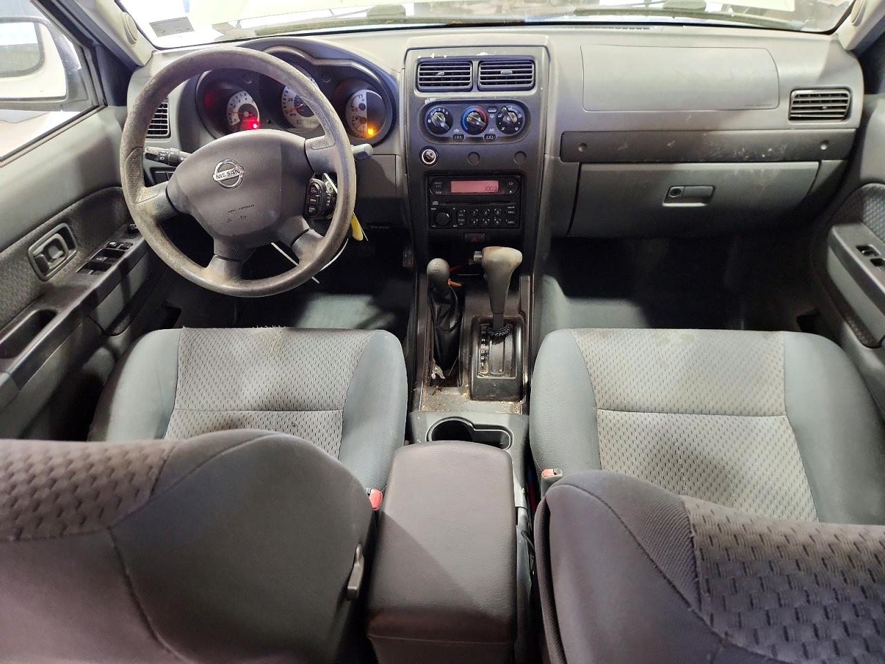 2004 Nissan Xterra Xe Серебряный vin: 5N1ED28YX4C653256