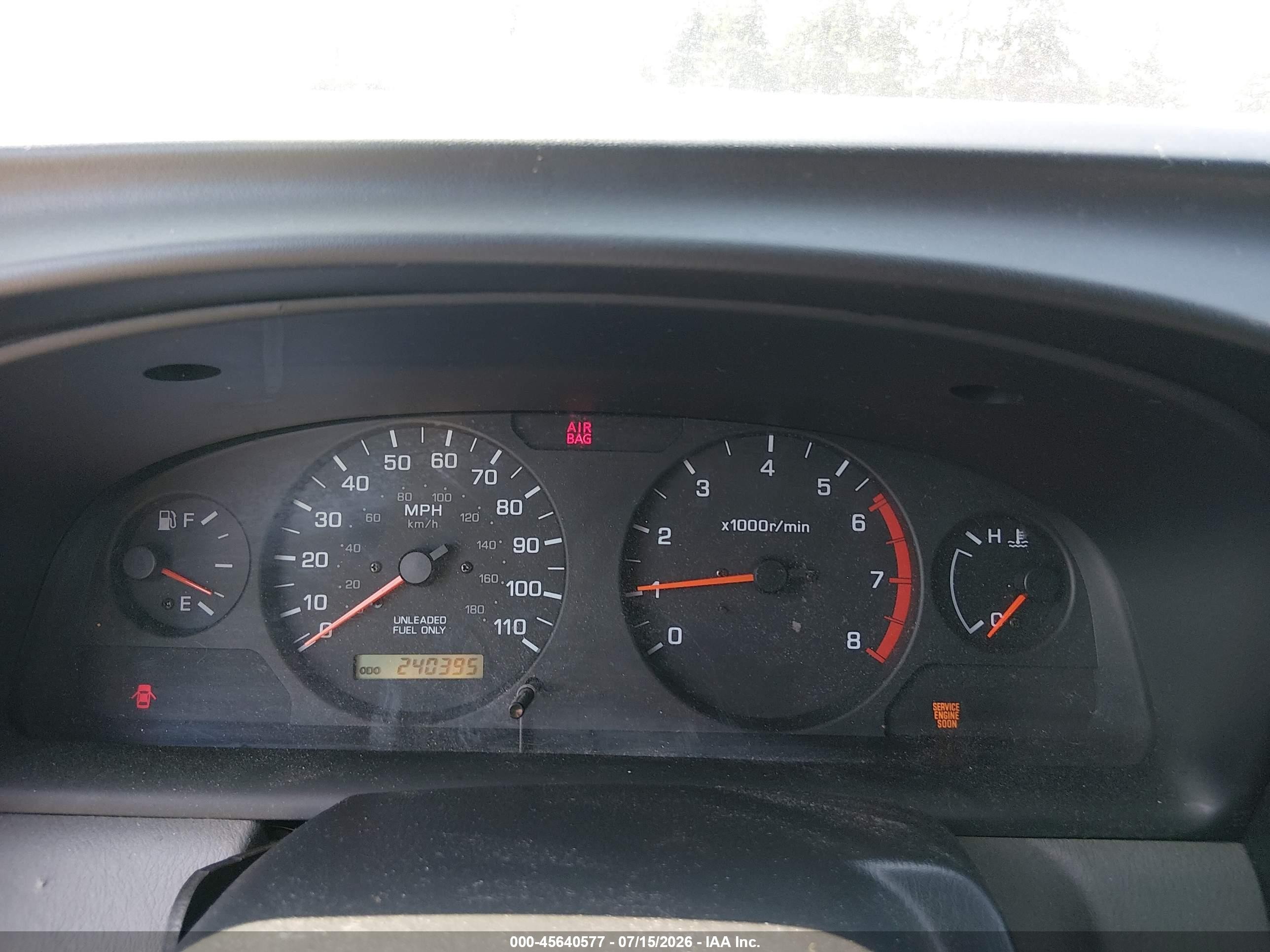 2000 Nissan Xterra Se/xe Red vin: 5N1ED28YXYC579097