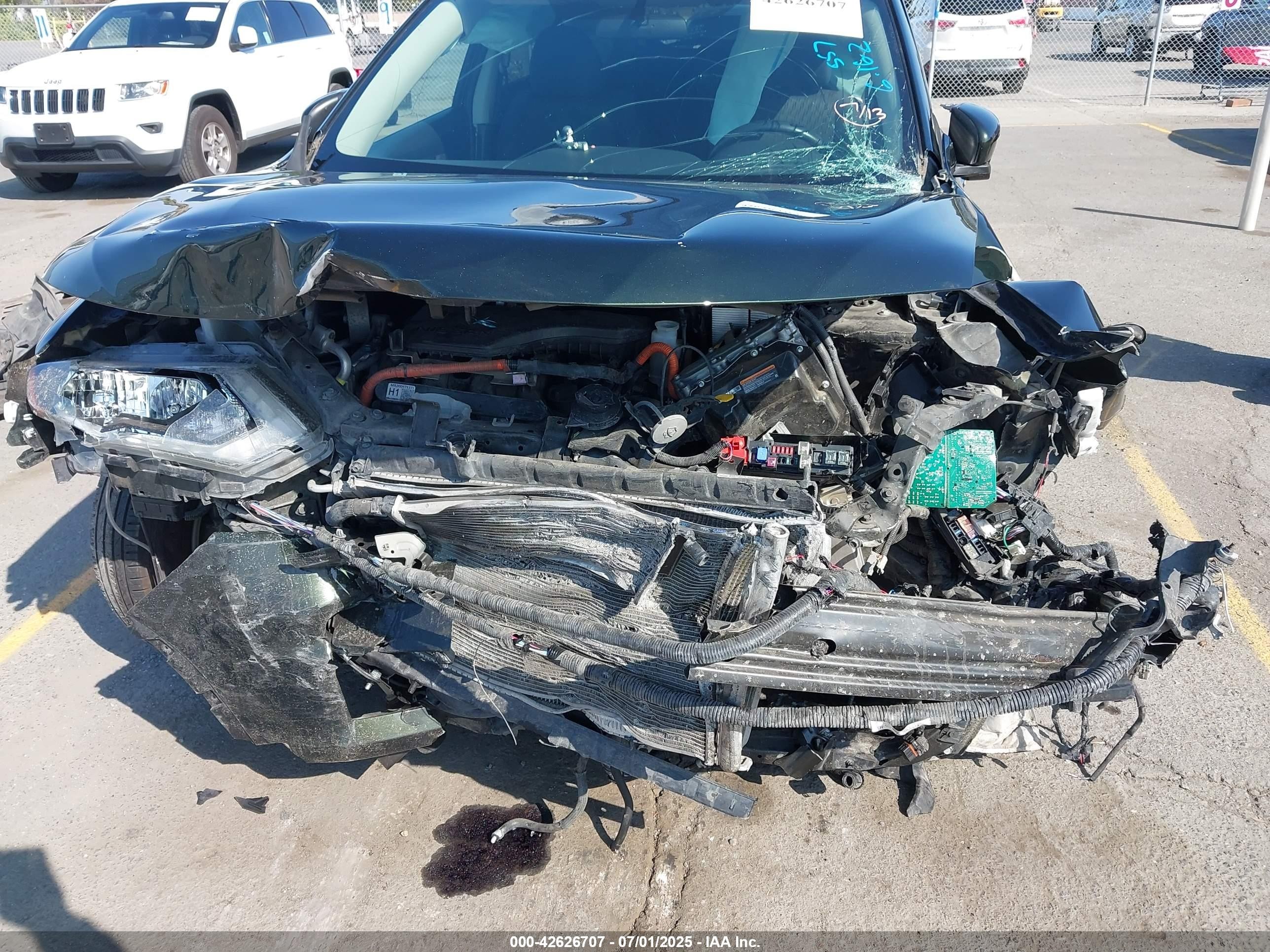 2018 Nissan Rogue Hybrid Sv Green vin: 5N1ET2MT2JC851693
