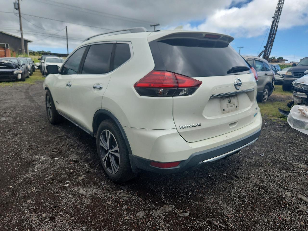 2017 Nissan Rogue Hybrid Sl White vin: 5N1ET2MT3HC768851
