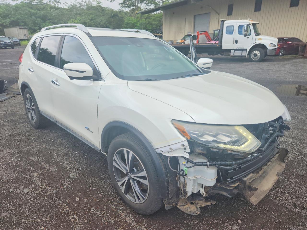 2017 Nissan Rogue Hybrid Sl White vin: 5N1ET2MT3HC768851