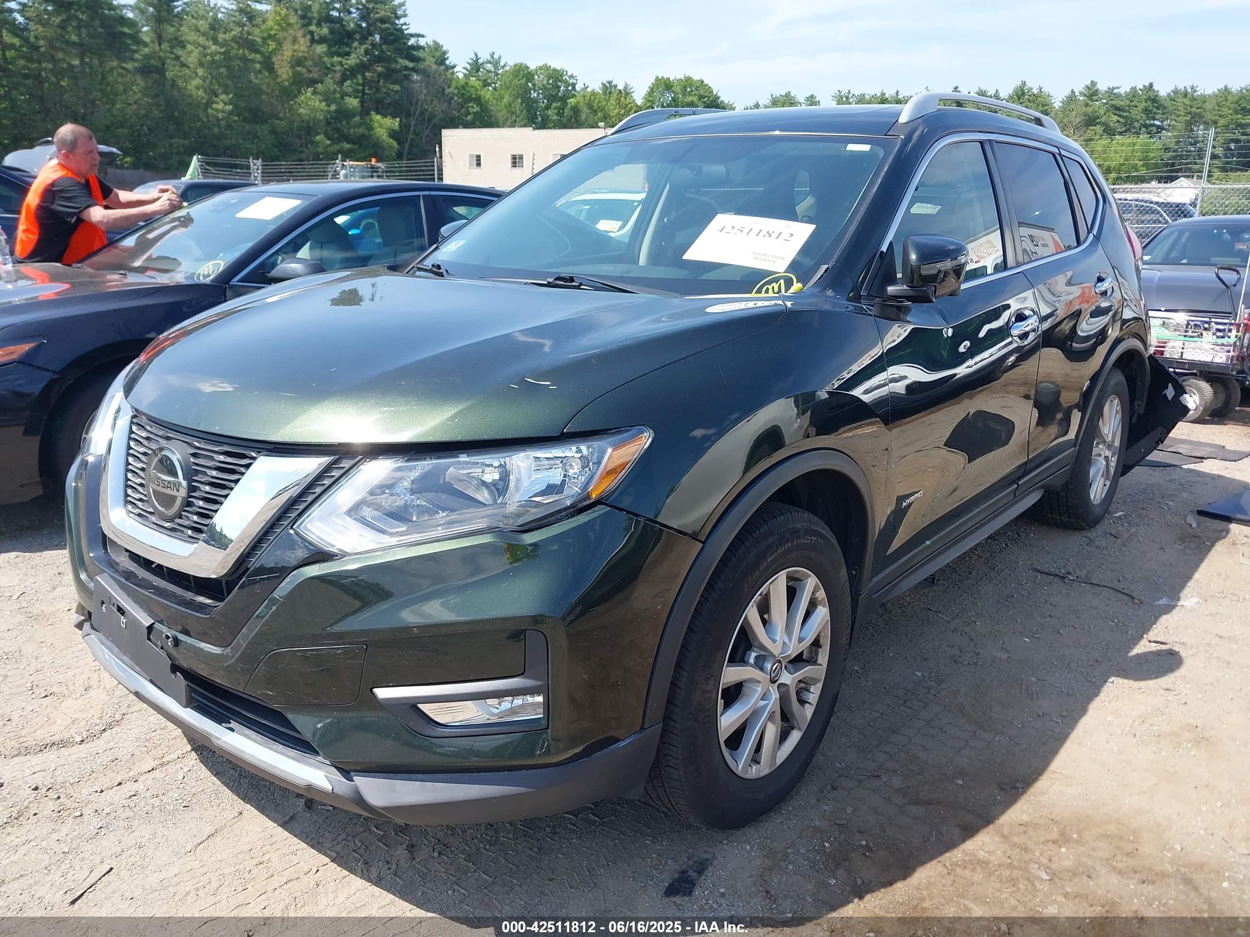 2018 Nissan Rogue Hybrid Sv Green vin: 5N1ET2MV0JC821674