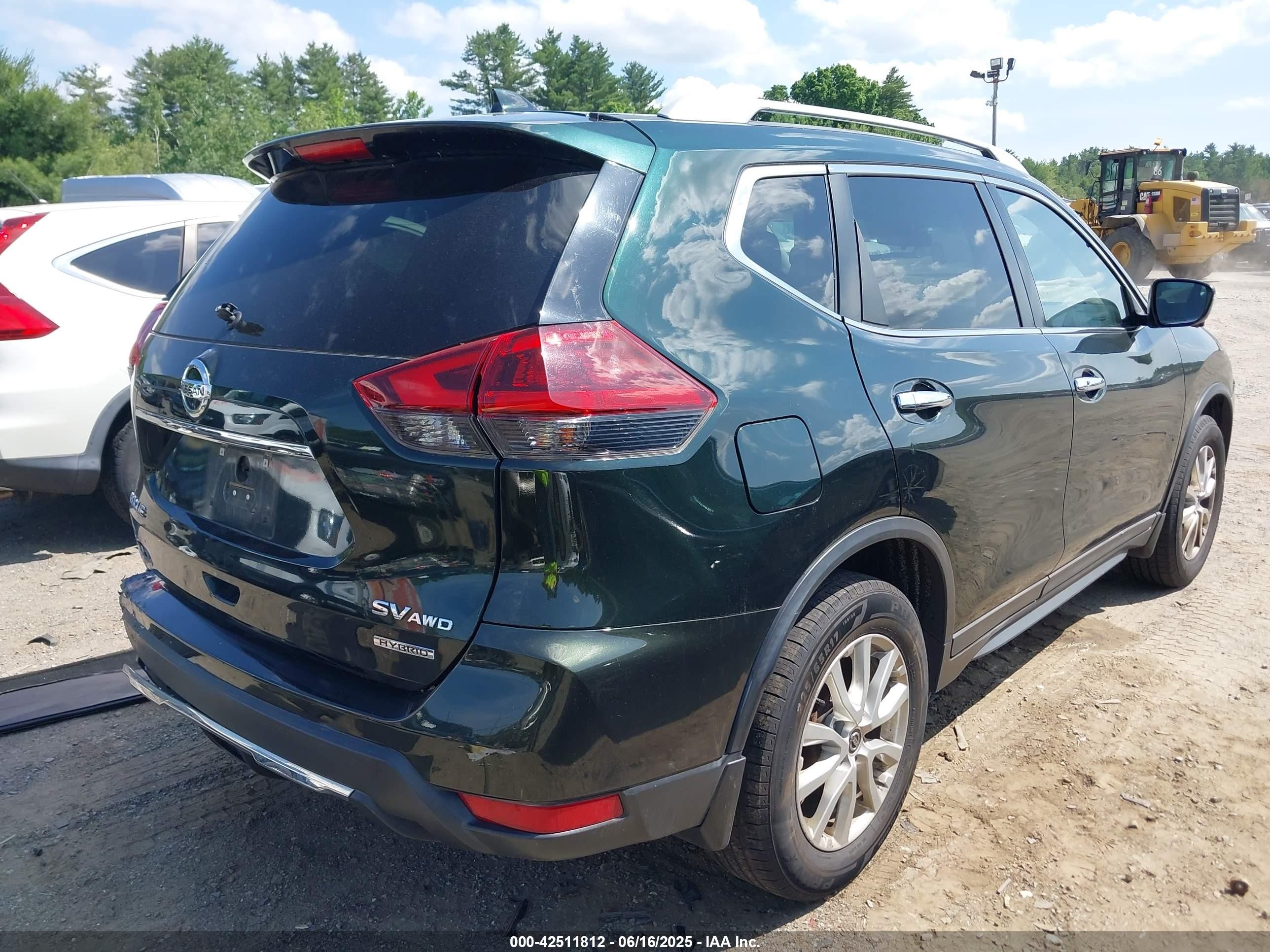 2018 Nissan Rogue Hybrid Sv Green vin: 5N1ET2MV0JC821674