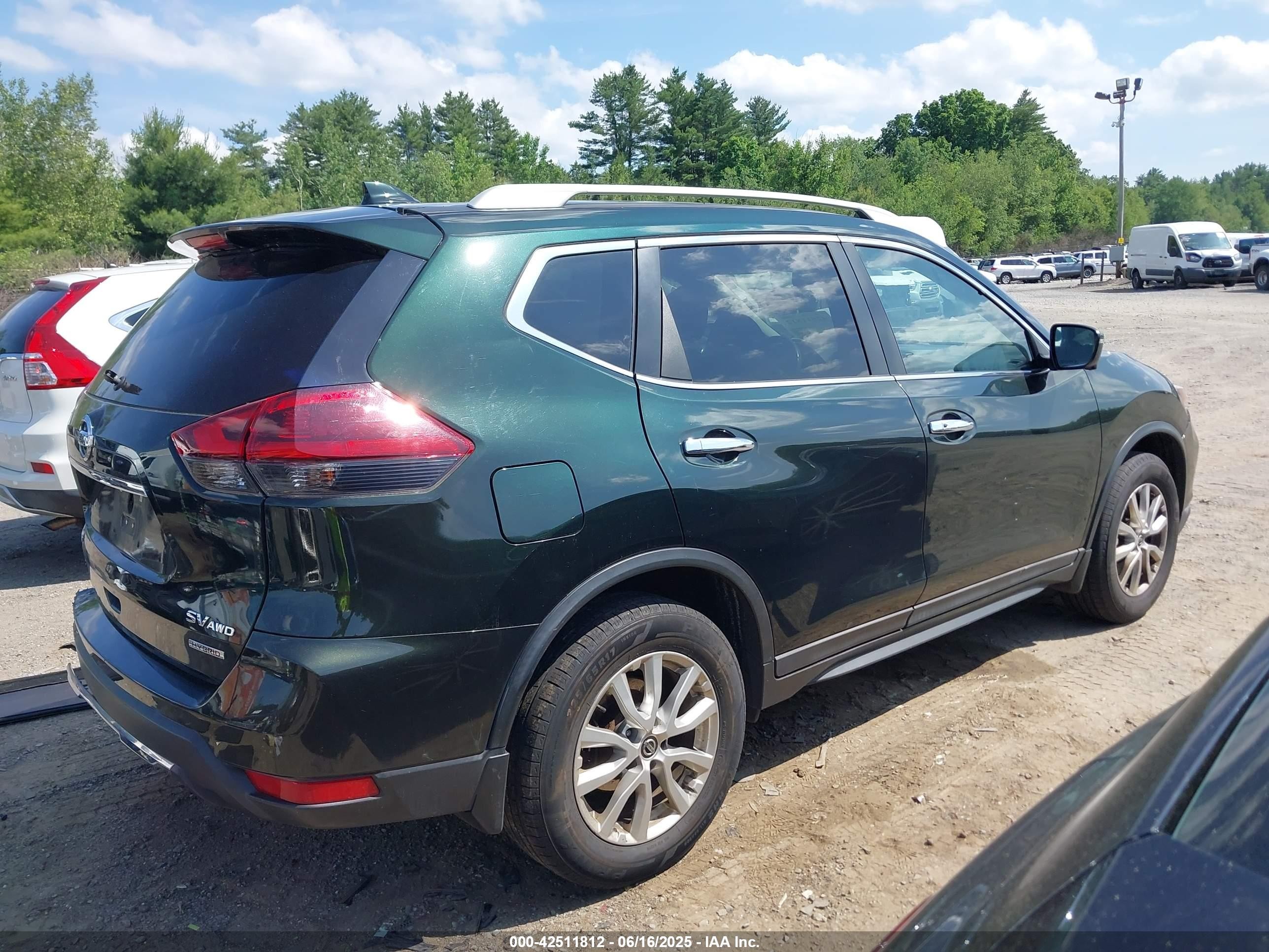2018 Nissan Rogue Hybrid Sv Green vin: 5N1ET2MV0JC821674