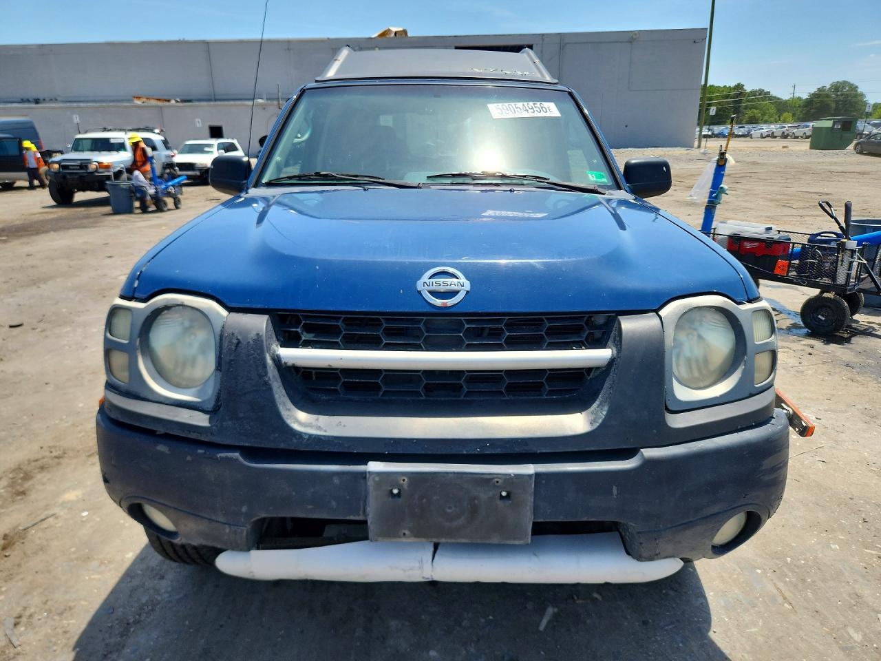 2002 Niss Xterra Xe Blue vin: 5N1MD28T62C531460