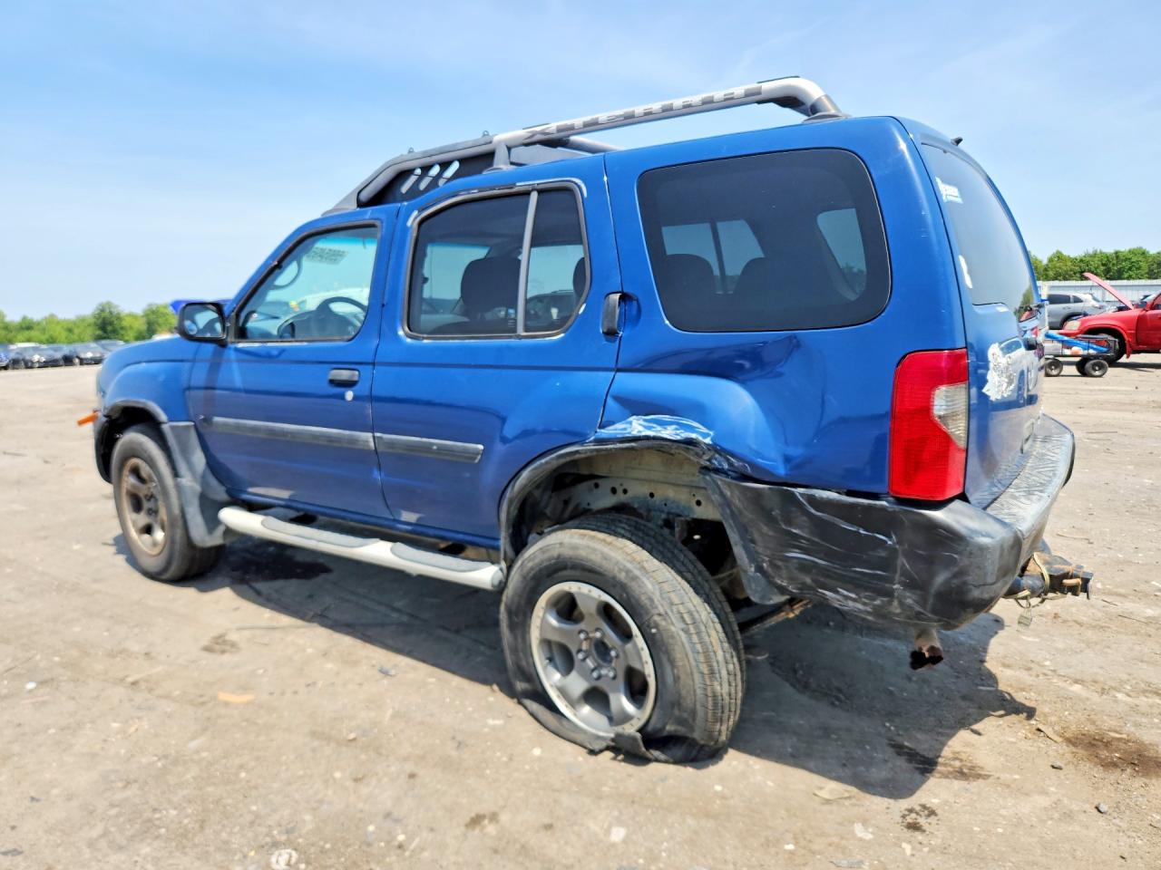 2002 Niss Xterra Xe Blue vin: 5N1MD28T62C531460