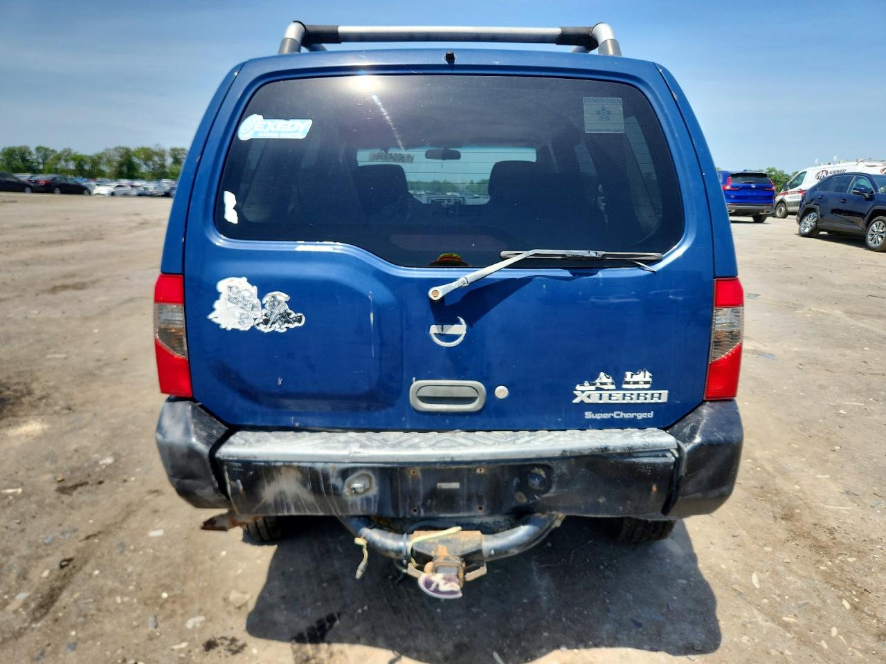 2002 Niss Xterra Xe Blue vin: 5N1MD28T62C531460