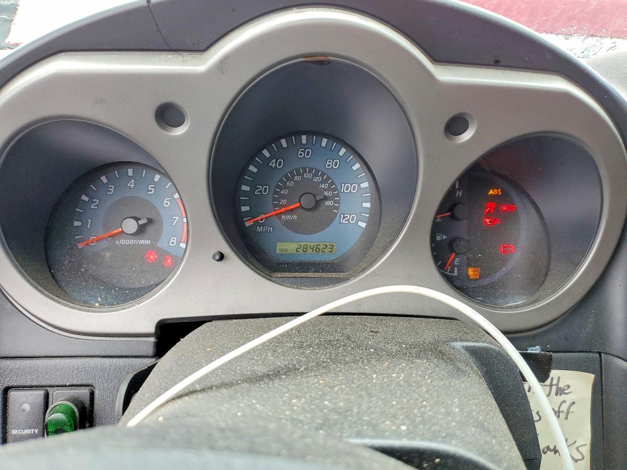 2002 Nissan Xterra Xe S Burgundy vin: 5N1MD28T82C600505