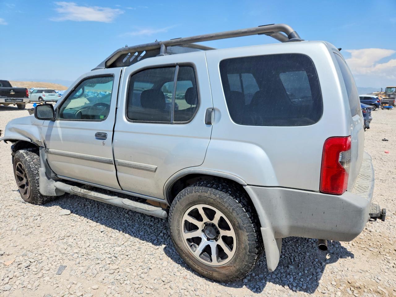 2004 Nissan Xterra Se S Silver vin: 5N1MD28Y04C651527
