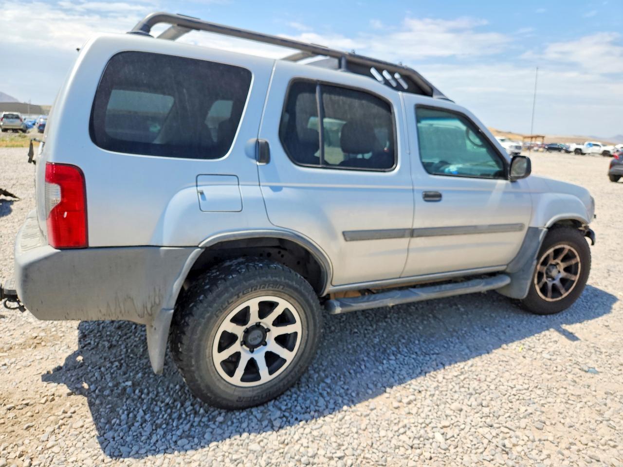 2004 Nissan Xterra Se S Silver vin: 5N1MD28Y04C651527