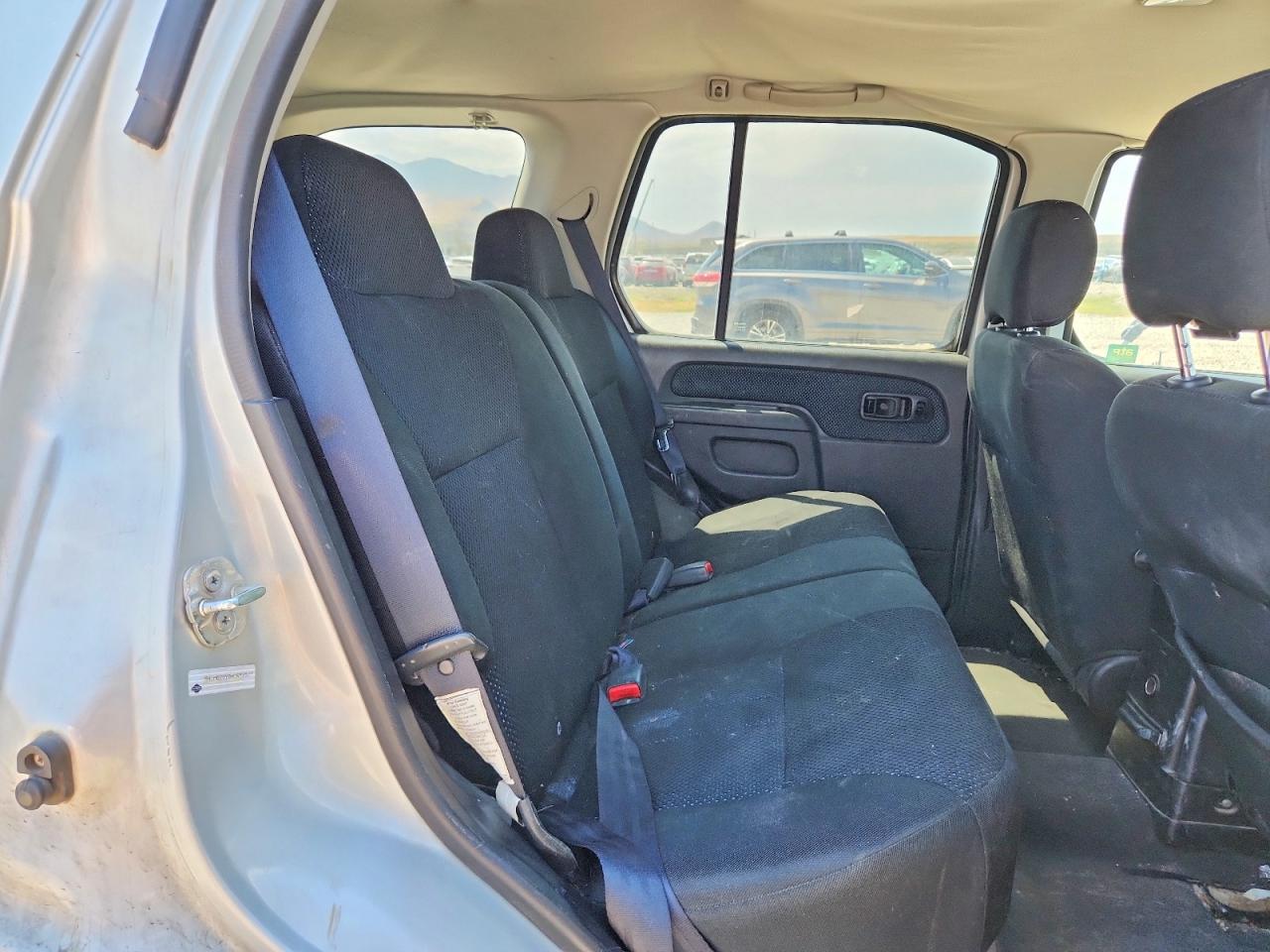2004 Nissan Xterra Se S Silver vin: 5N1MD28Y04C651527