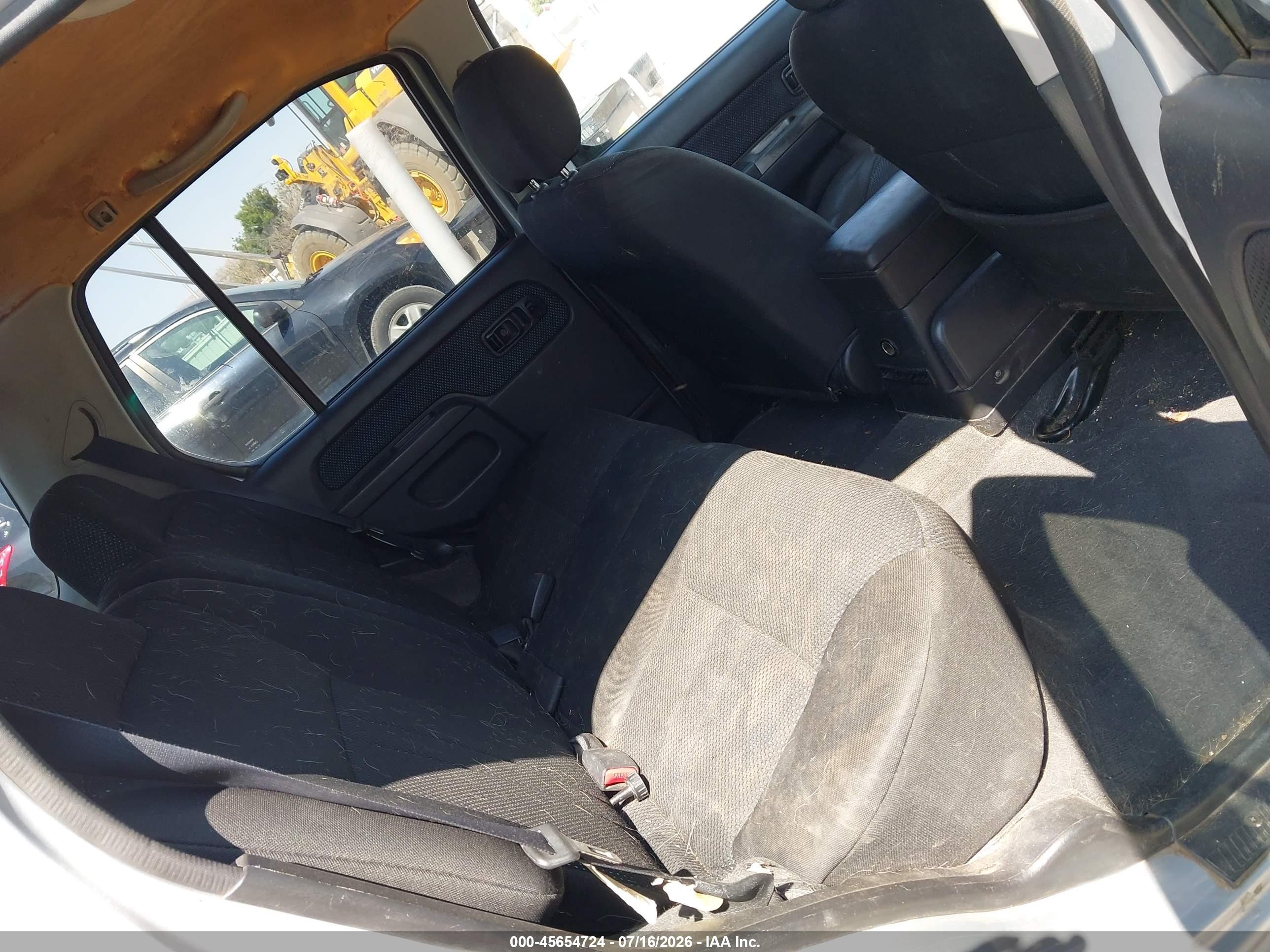 2002 Nissan Xterra Se S/c Silver vin: 5N1MD28Y42C568955