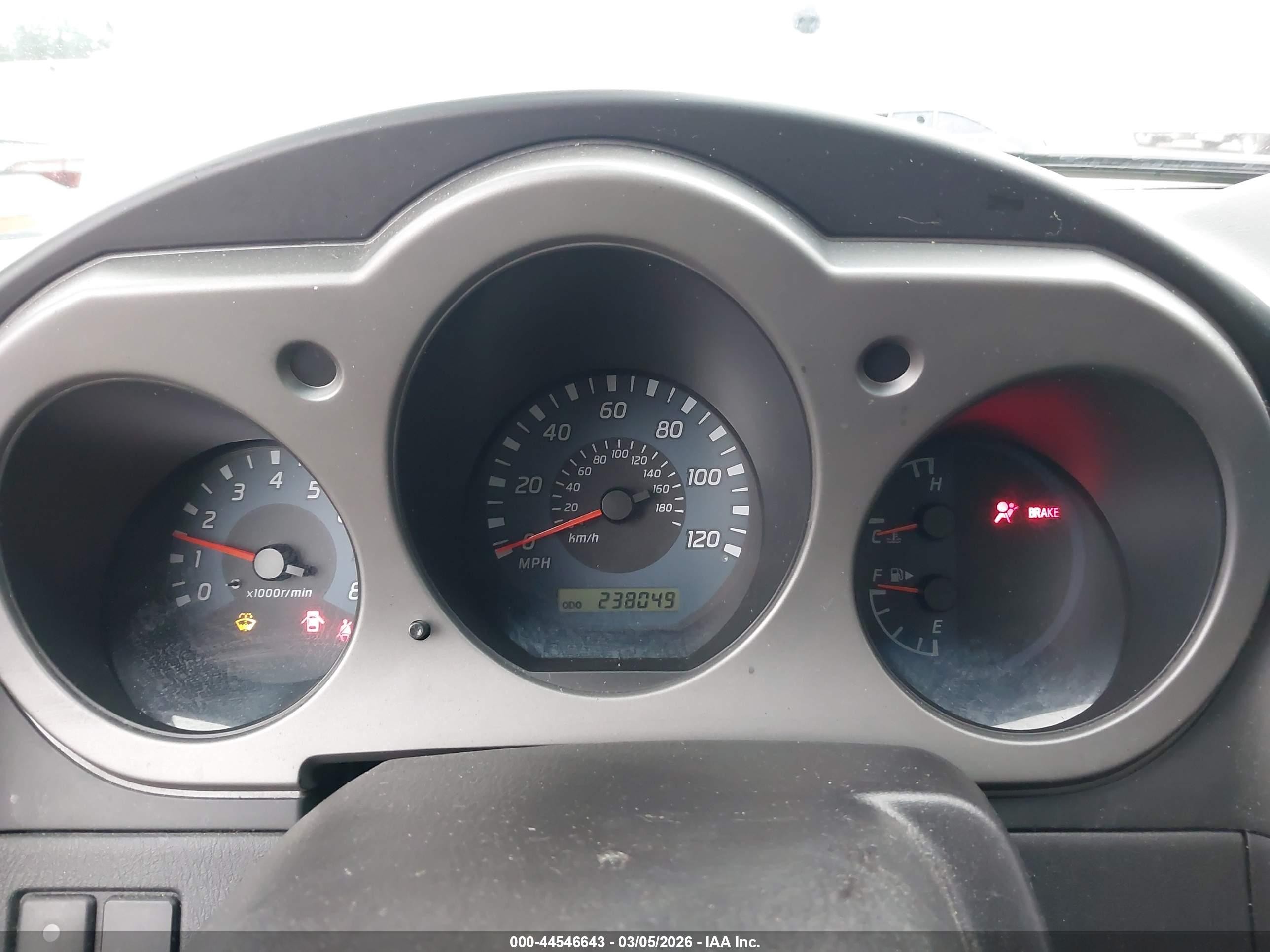 2002 Nissan Xterra Se S/c Silver vin: 5N1MD28Y72C583725