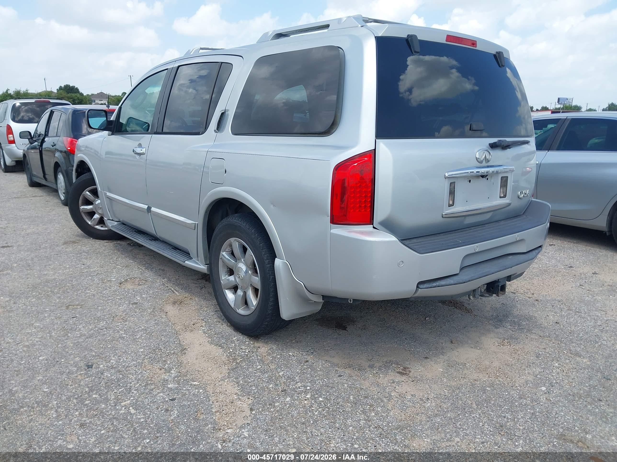 2004 Infiniti Qx56   Silver vin: 5N3AA08A54N812386