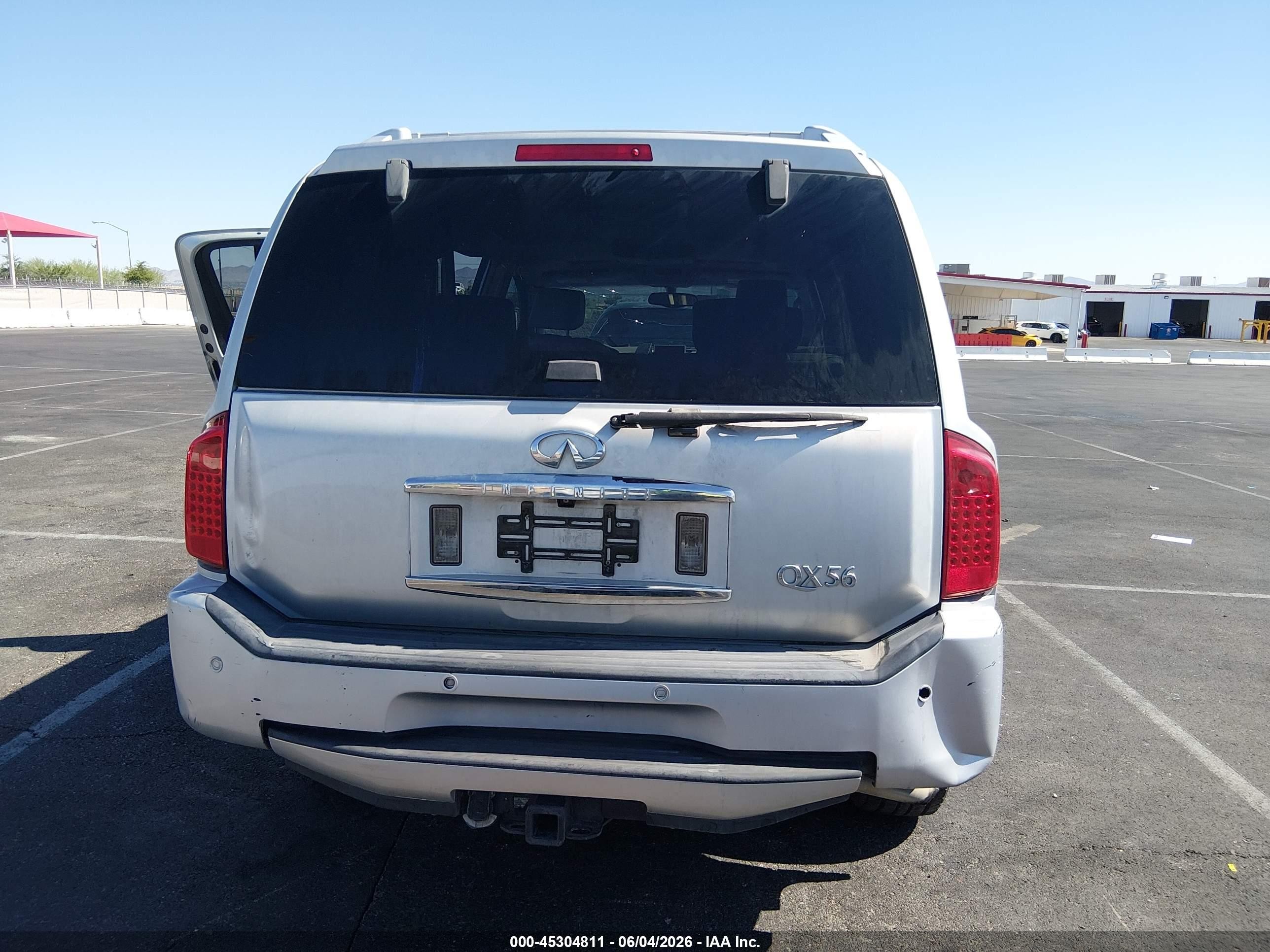 2005 Infiniti Qx56   Silver vin: 5N3AA08A65N804993