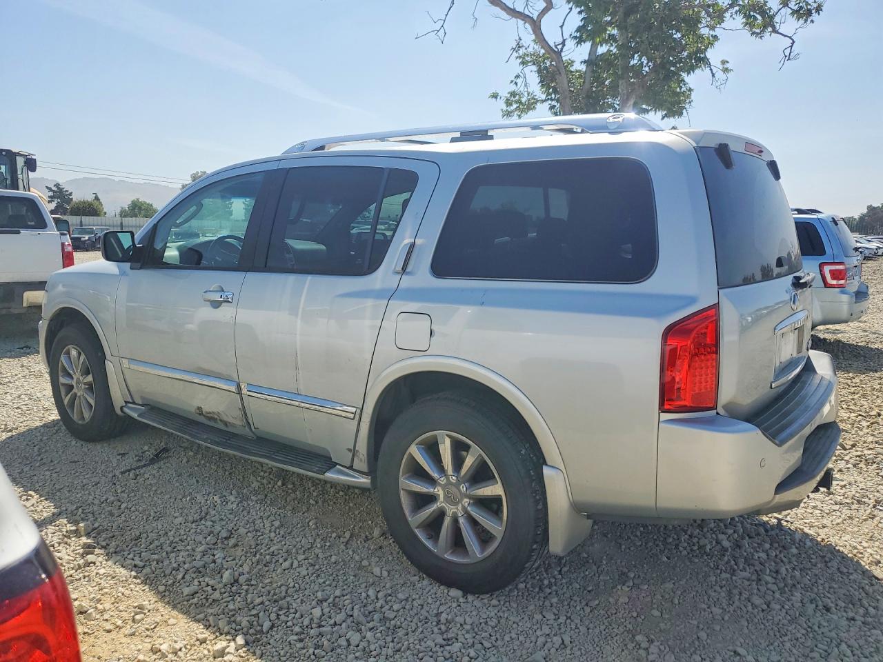 2008 Infiniti Qx56 Base Серебряный vin: 5N3AA08C48N911370
