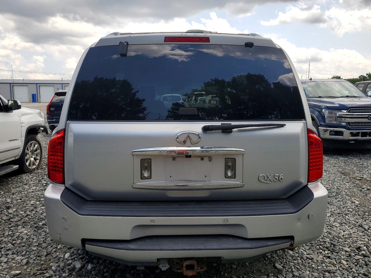 2005 Infiniti Qx56 Base Silver vin: 5N3AA08CX5N813813