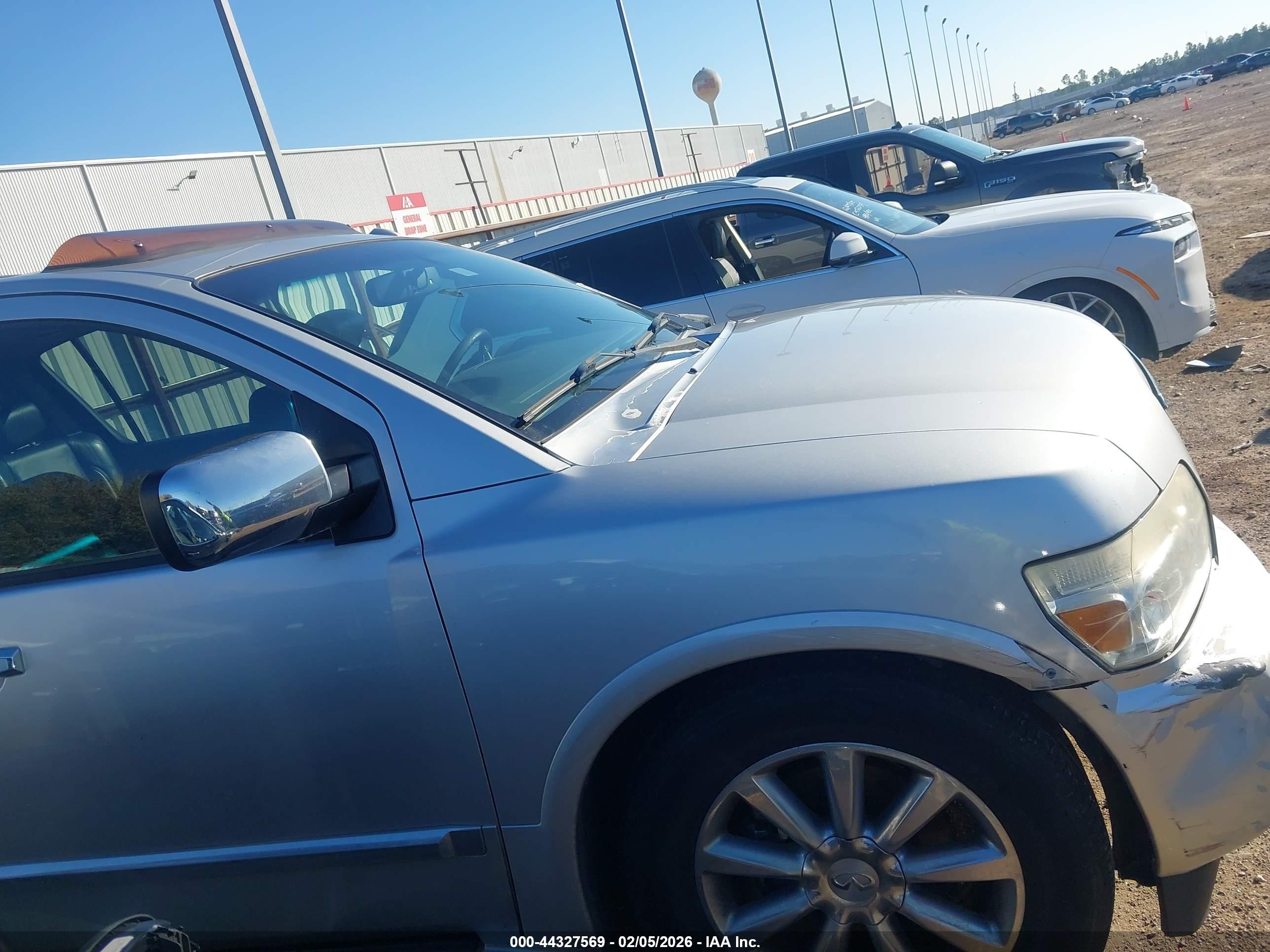 2008 Infiniti Qx56   Silver vin: 5N3AA08D18N902862