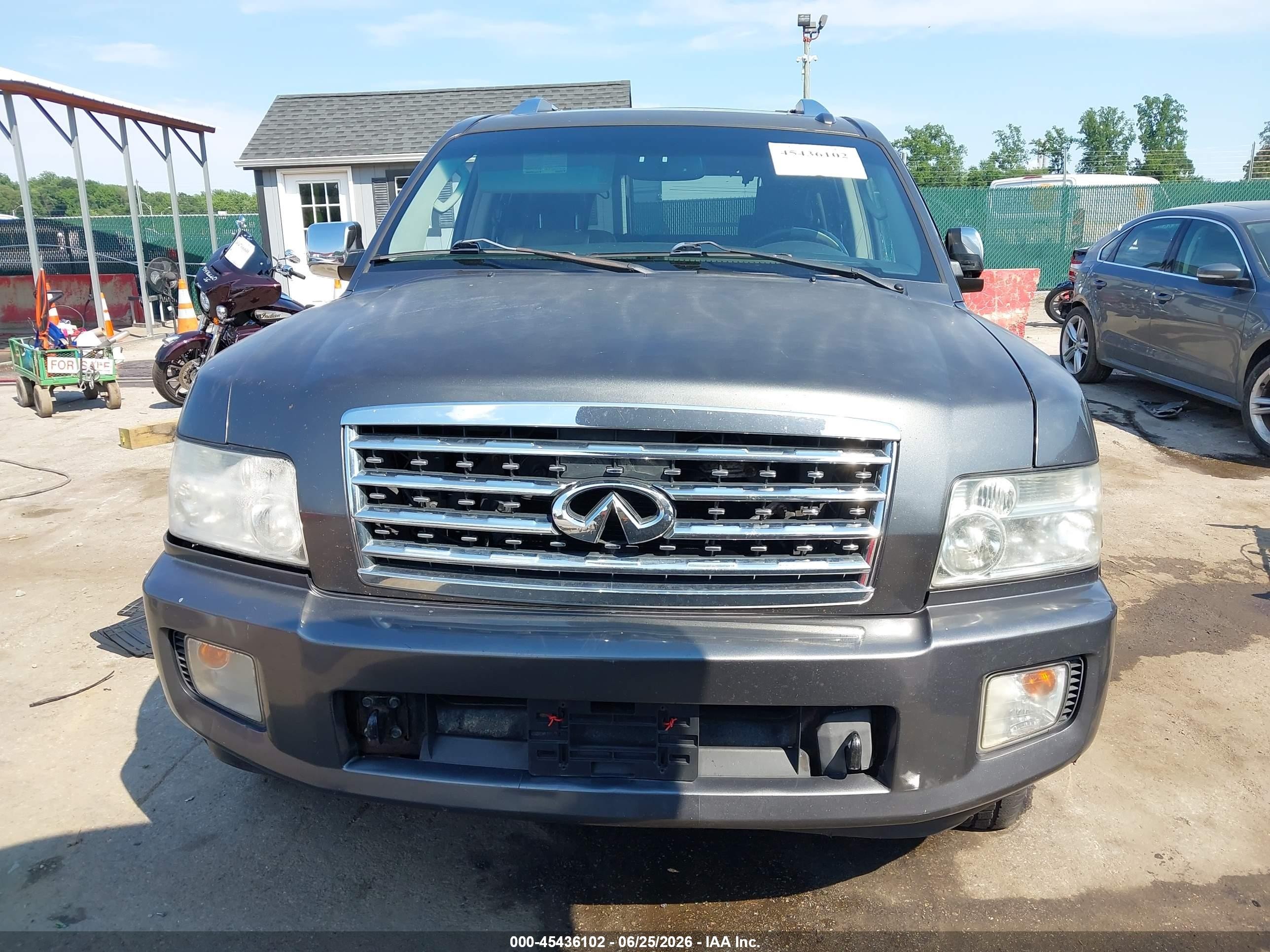 2010 Infiniti Qx56   Gray vin: 5N3ZA0NE8AN906087